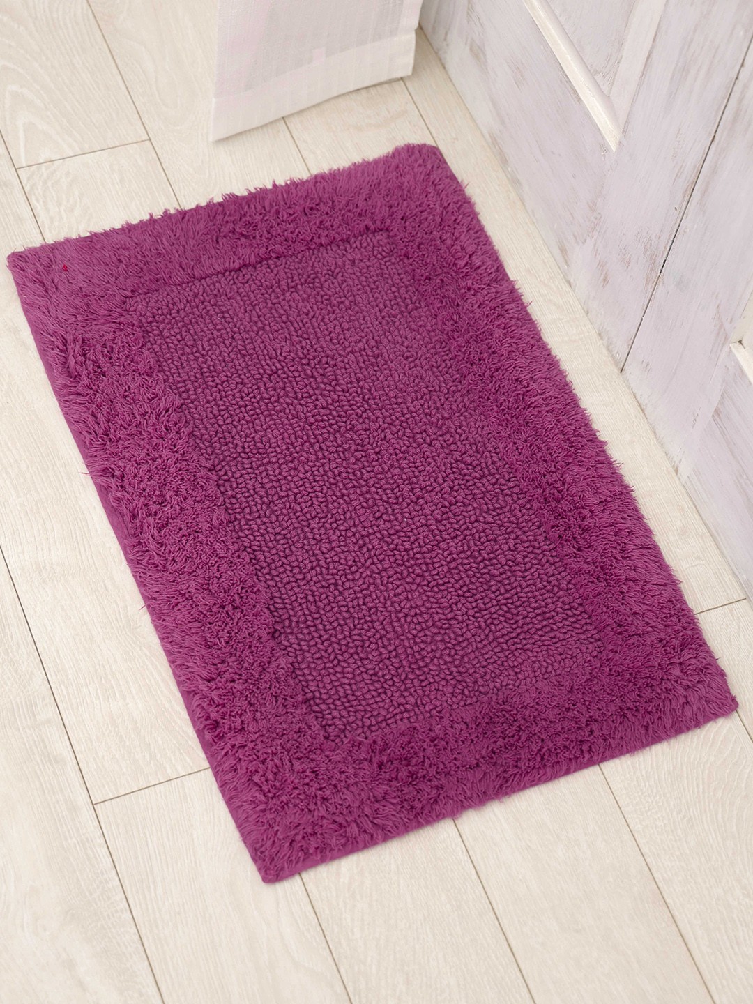

Ariana Purple Self-Designed 1600 GSM Pure Cotton Bath Rug
