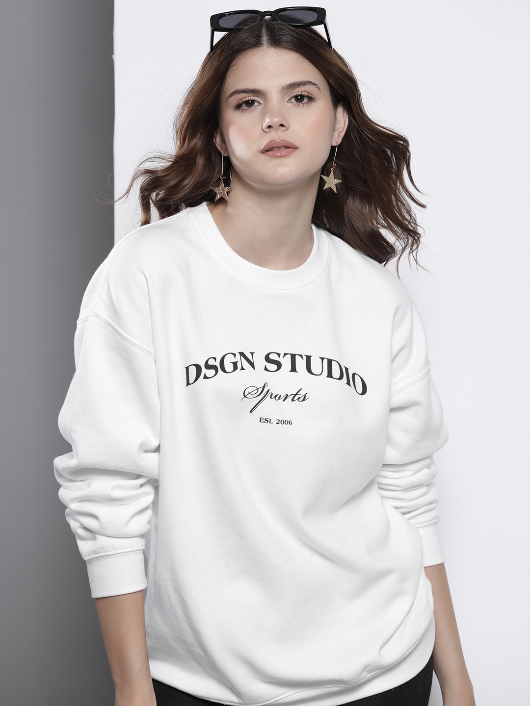 

Boohoo Women Typographic Sweatshirt with Cycle Shorts Set, White