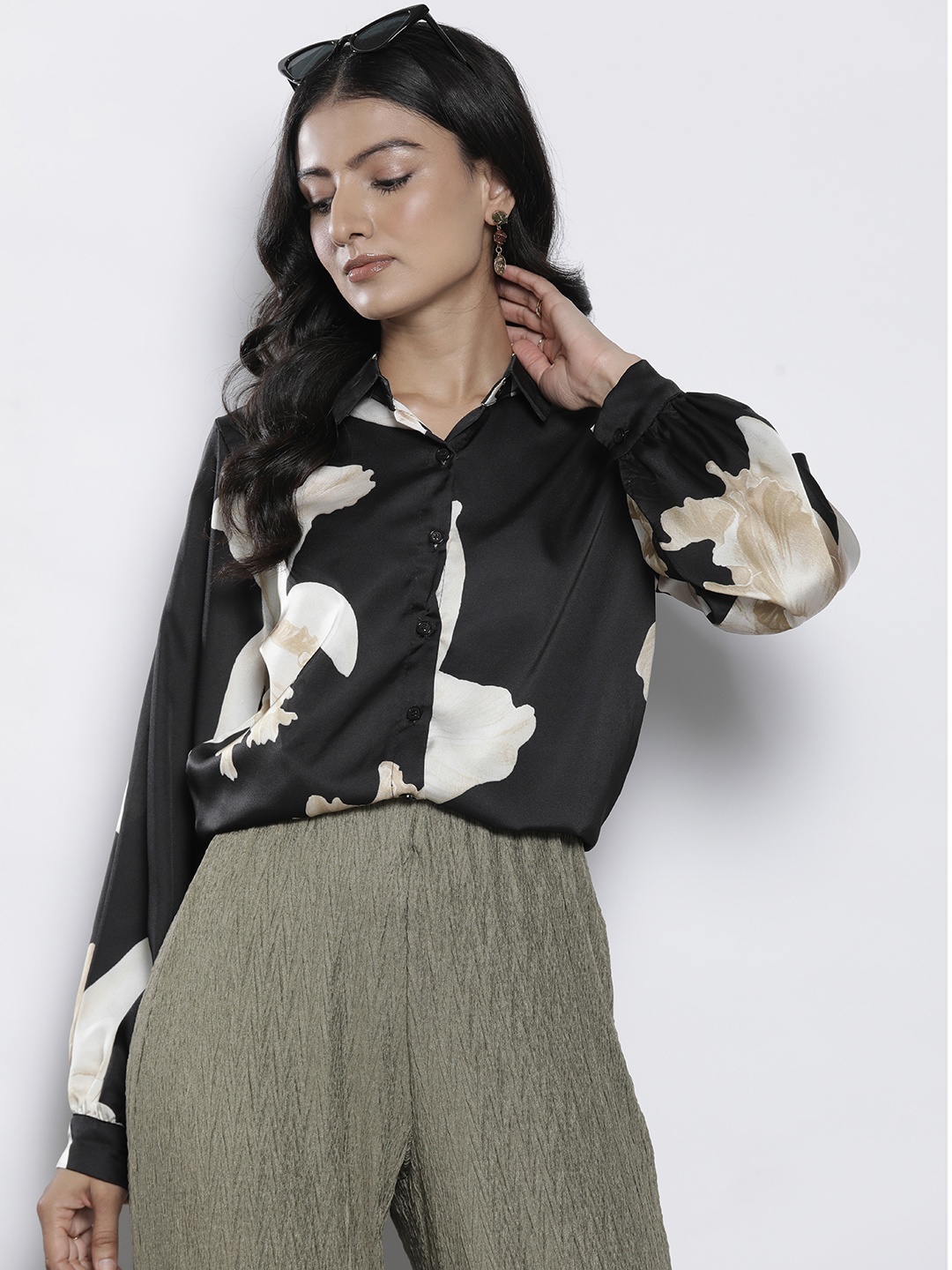 

Boohoo Floral Print Relaxed Fit Shirt, Black