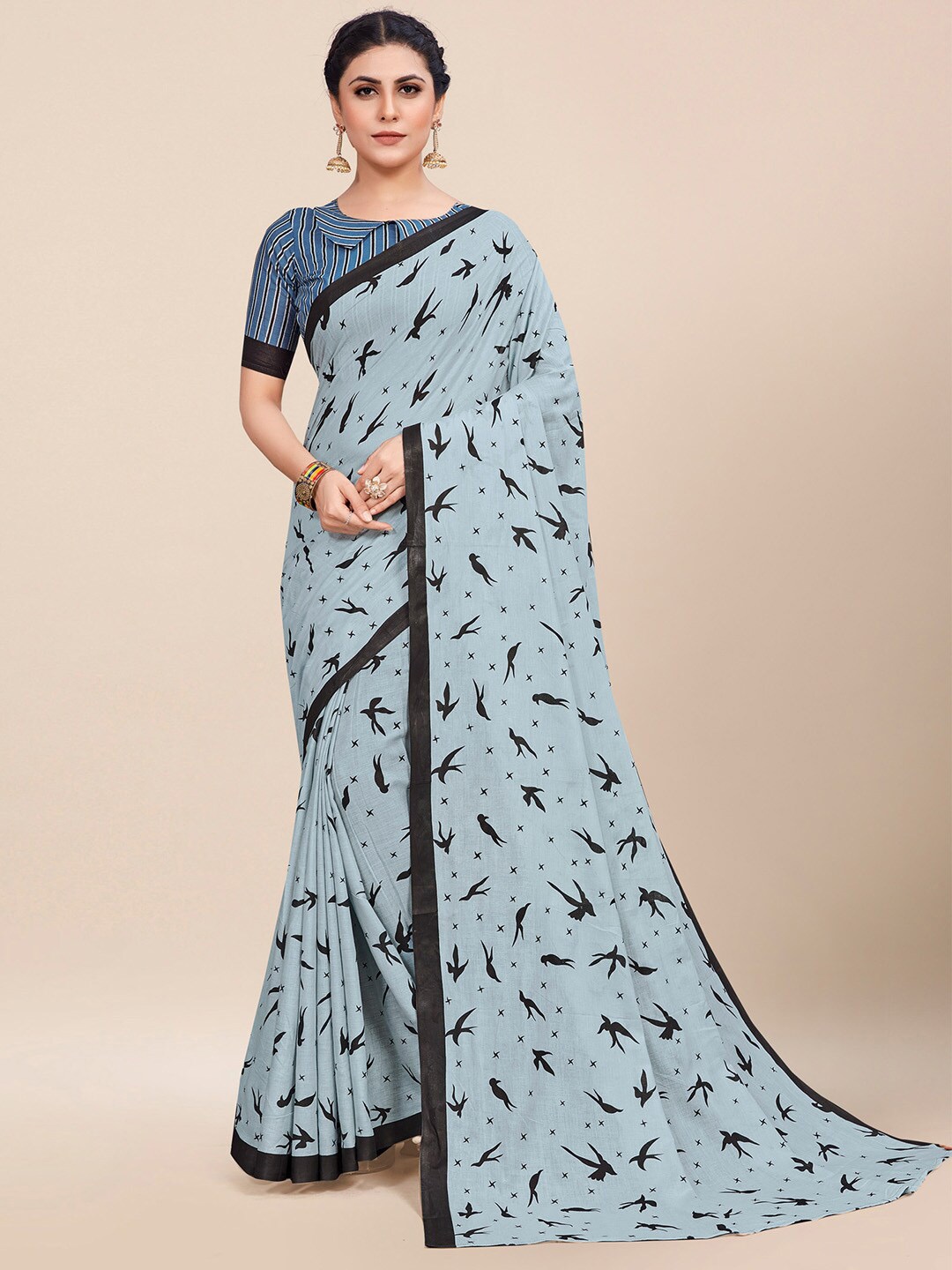 

KALINI Floral Printed Pure Cotton Saree, Grey
