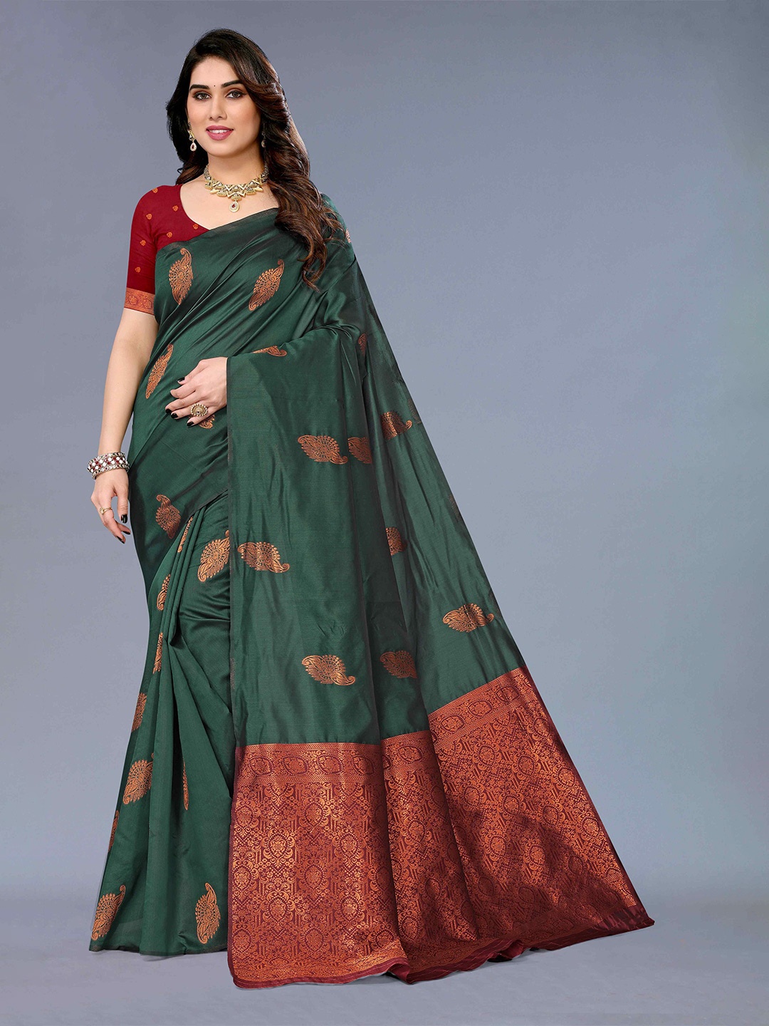 

KALINI Ethnic Motifs Woven Design Zari Silk Cotton Kanjeevaram Saree, Green