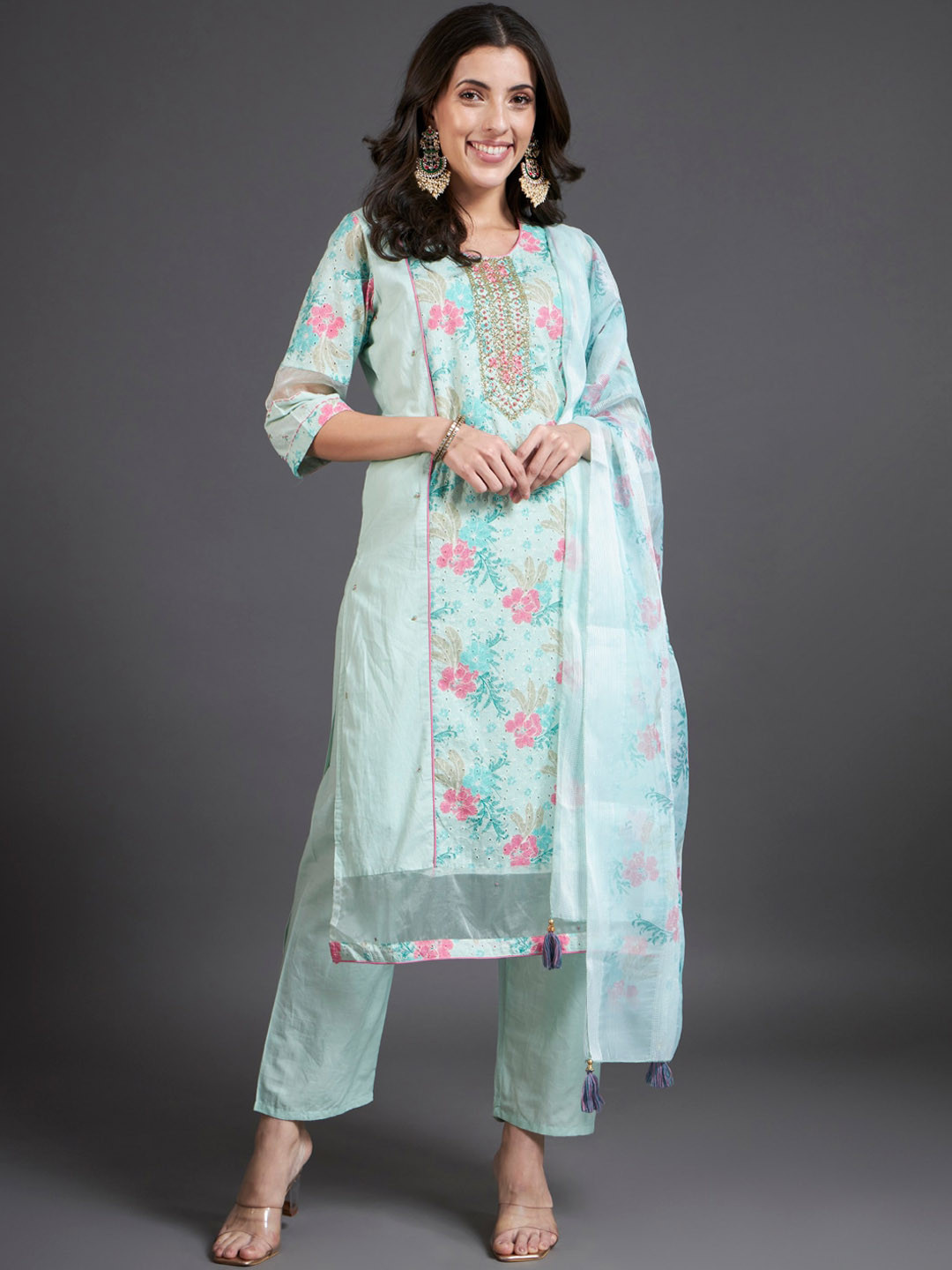 

HEEPOSH Floral Printed Beads & Stones Detailed Straight Kurta &Trousers With Dupatta, Sea green