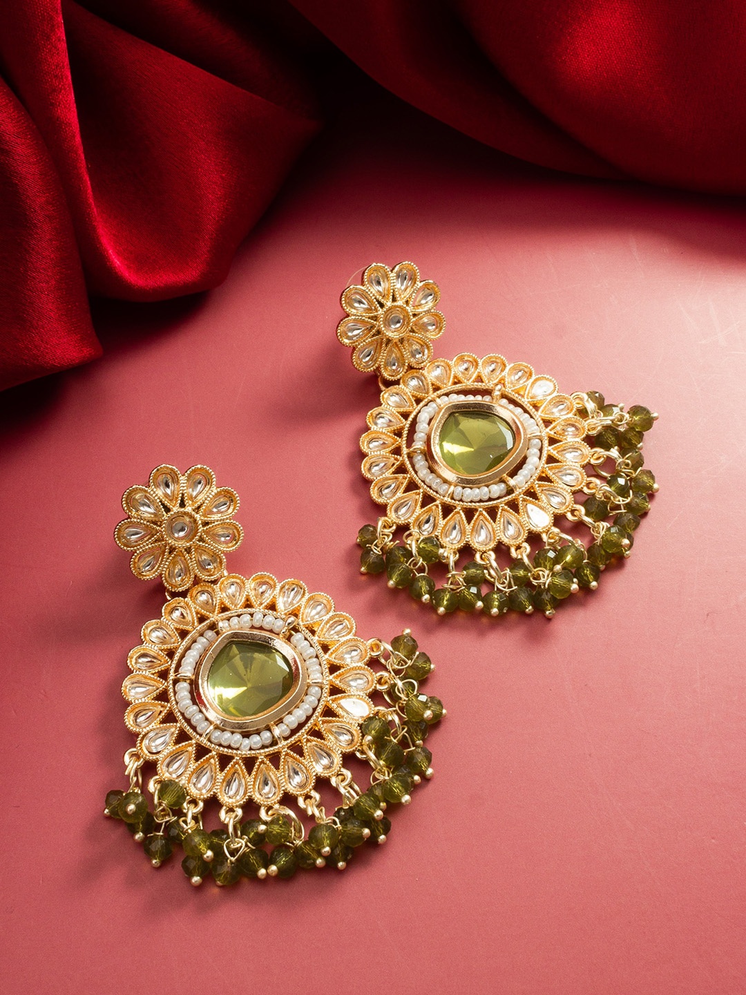 

aadita Gold-Plated Pearl Kundan-Studded Geometric Chandbalis