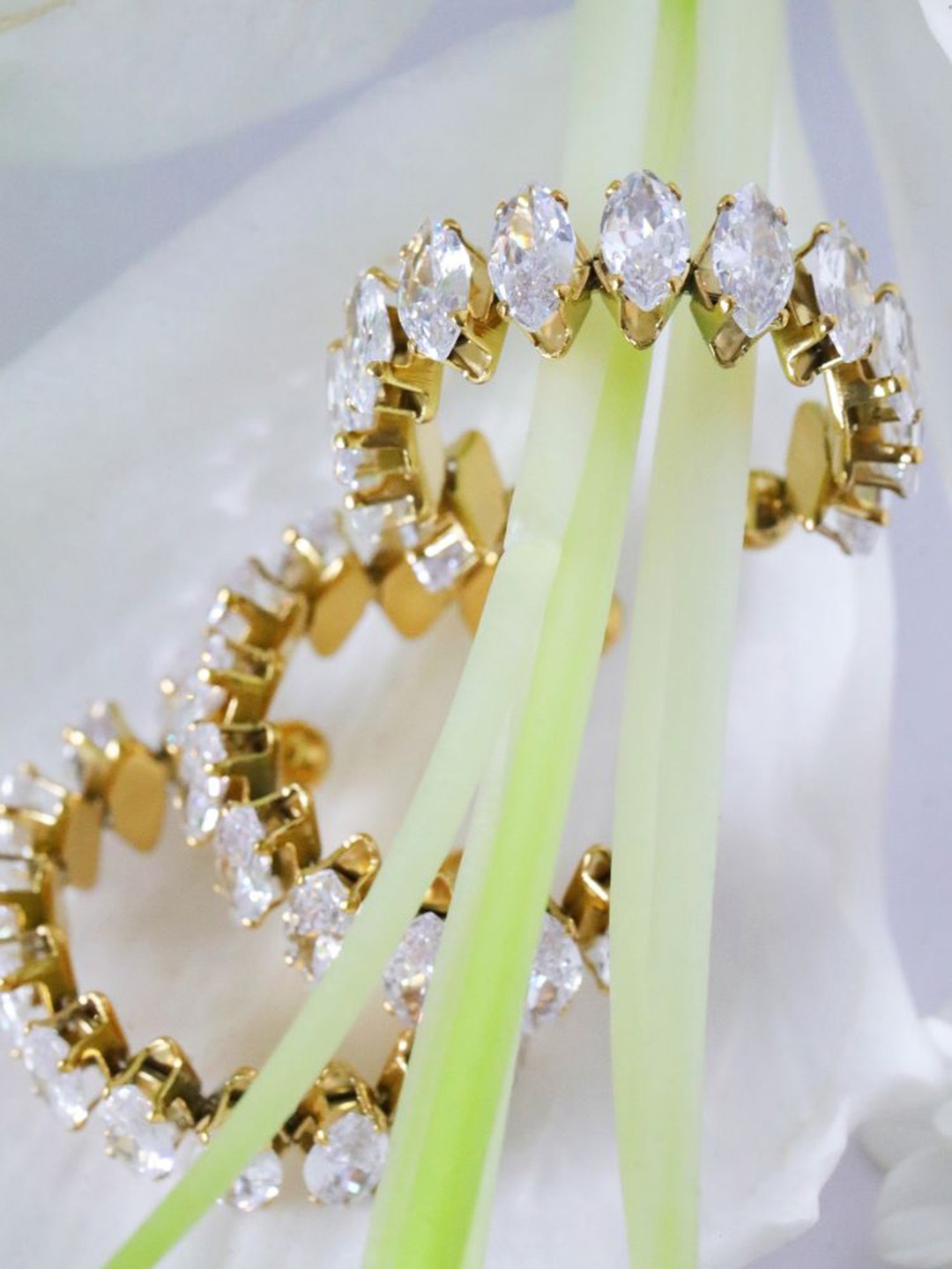 

Inaya Gold-Plated Crystals-Studded Finger Ring