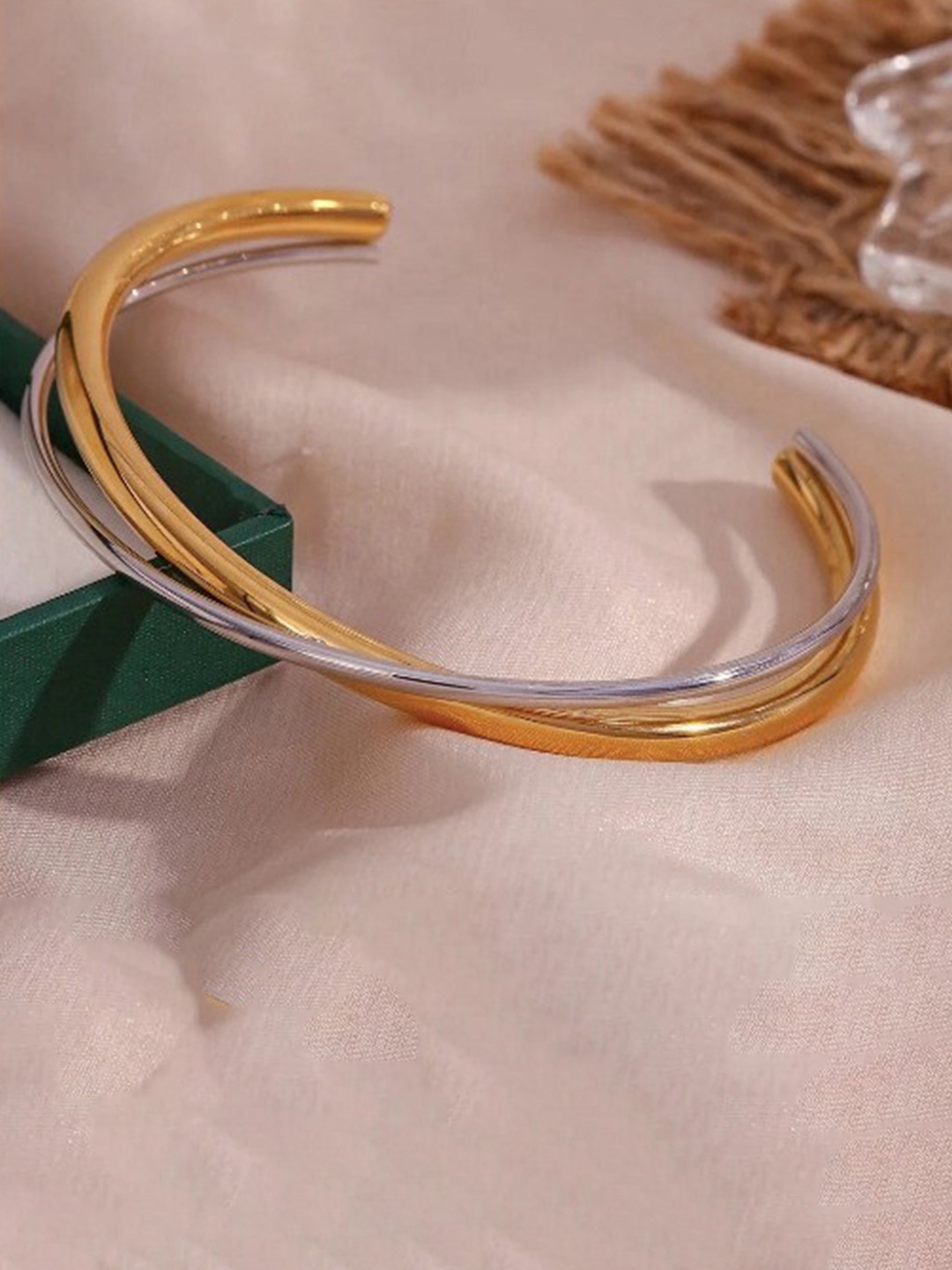 

Inaya Women 18kt Gold-Plated Cuff Bracelet
