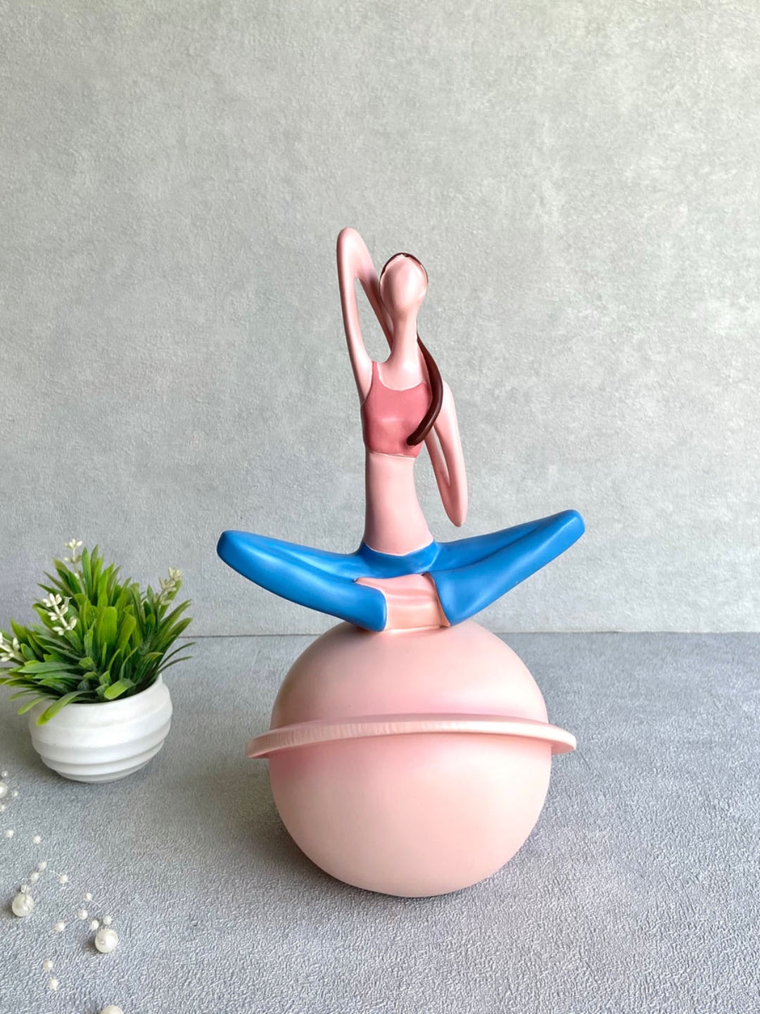 

House of Objects Maya Beige & Blue Yoga Figurine Showpiece