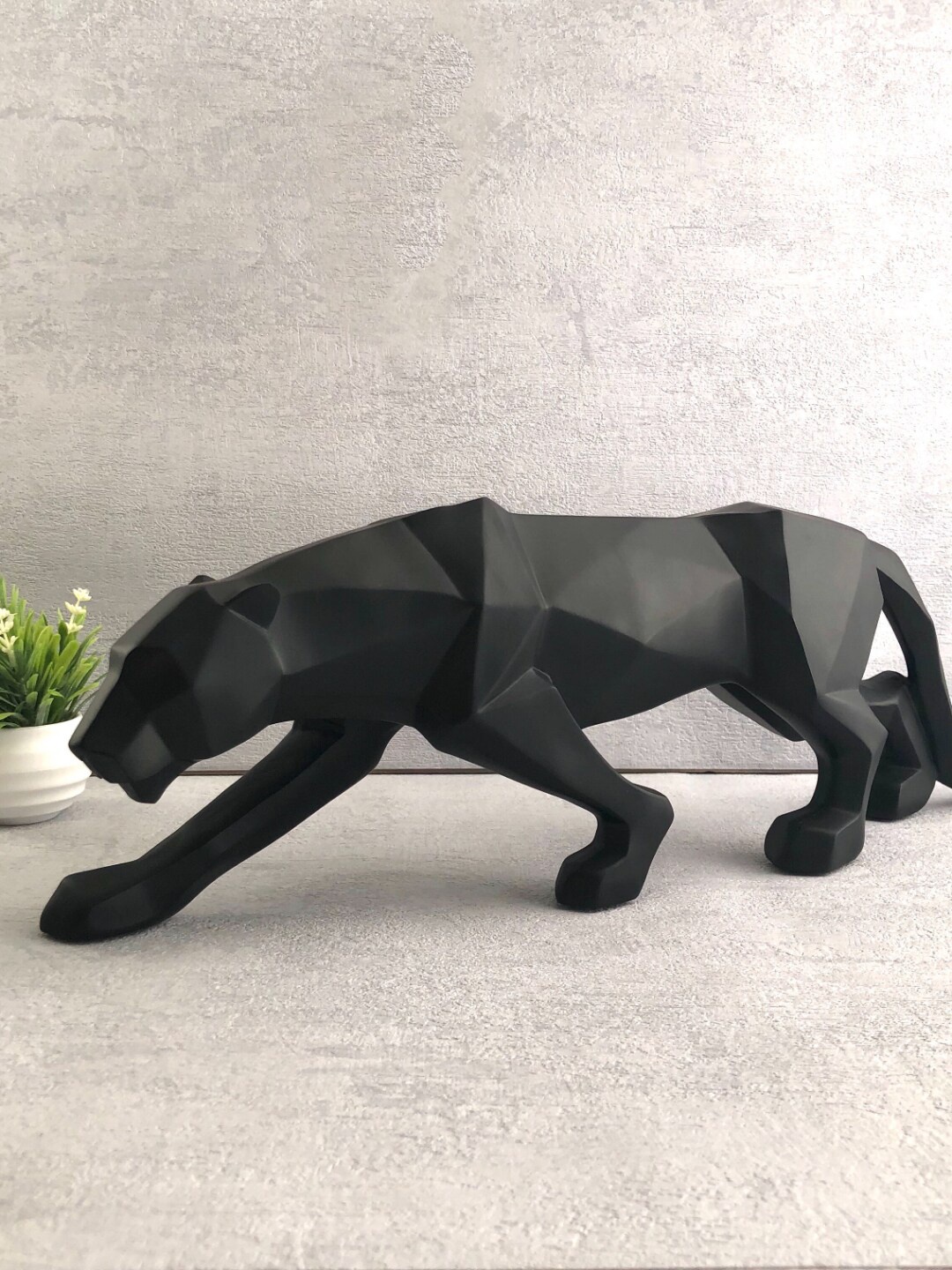 

House of Objects Black Textured Diablo Panther Showpiece