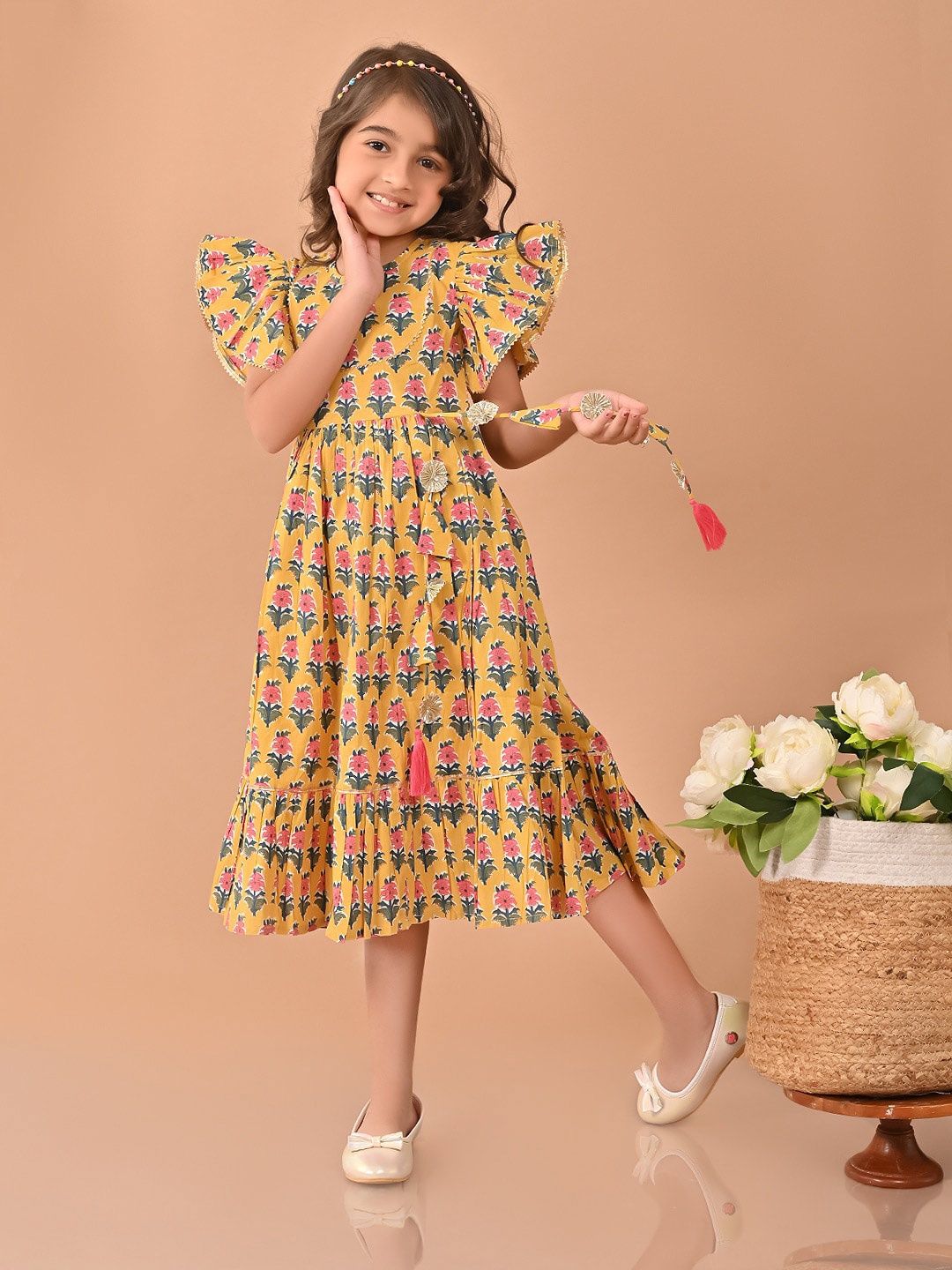 

LilPicks Girls Ethnic Motifs Printed Embellished Cotton Fit & Flare Ethnic Dress, Yellow