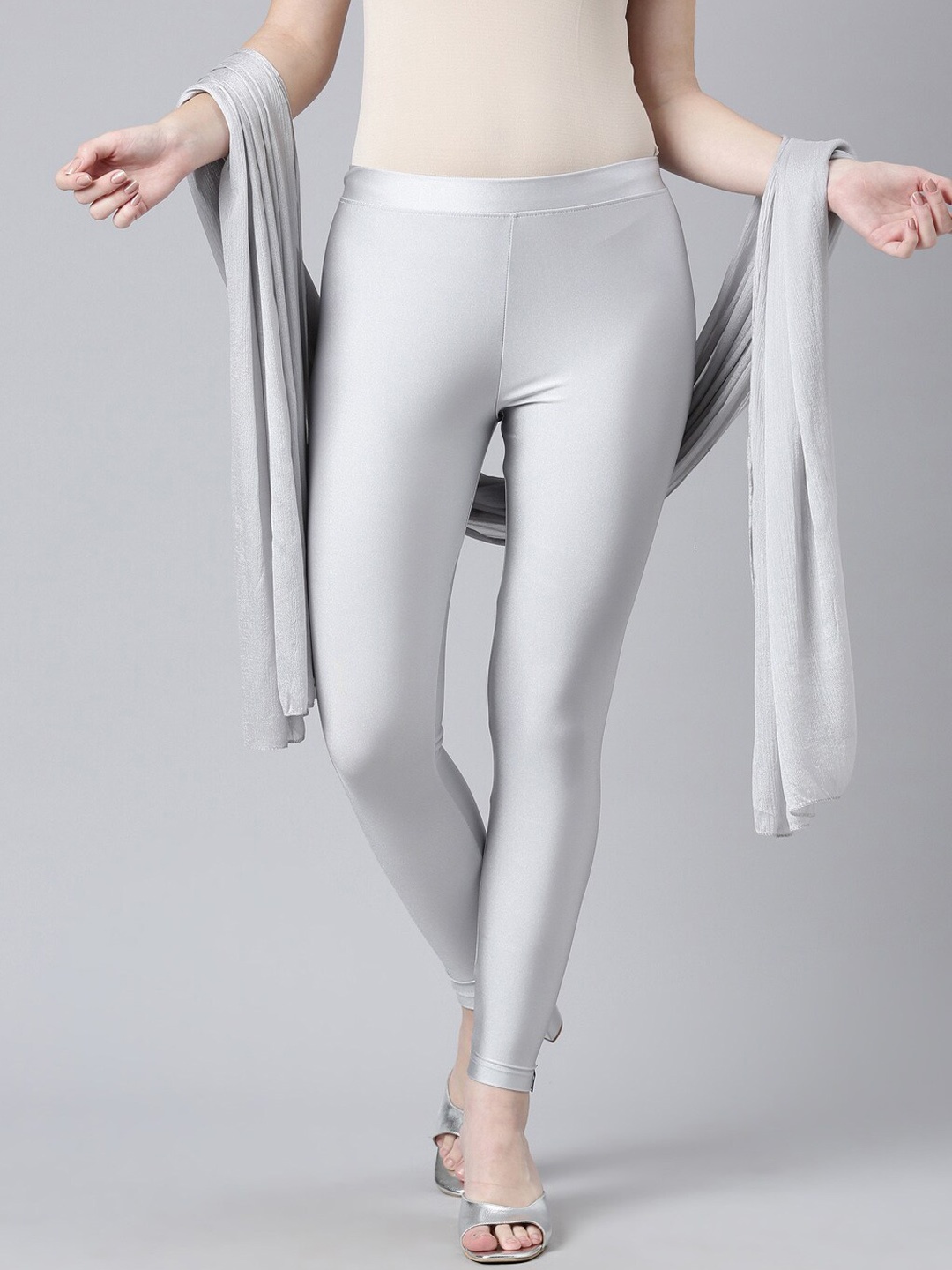 

TWIN BIRDS Ankle-Length Shimmer Legging & Shawl, Grey