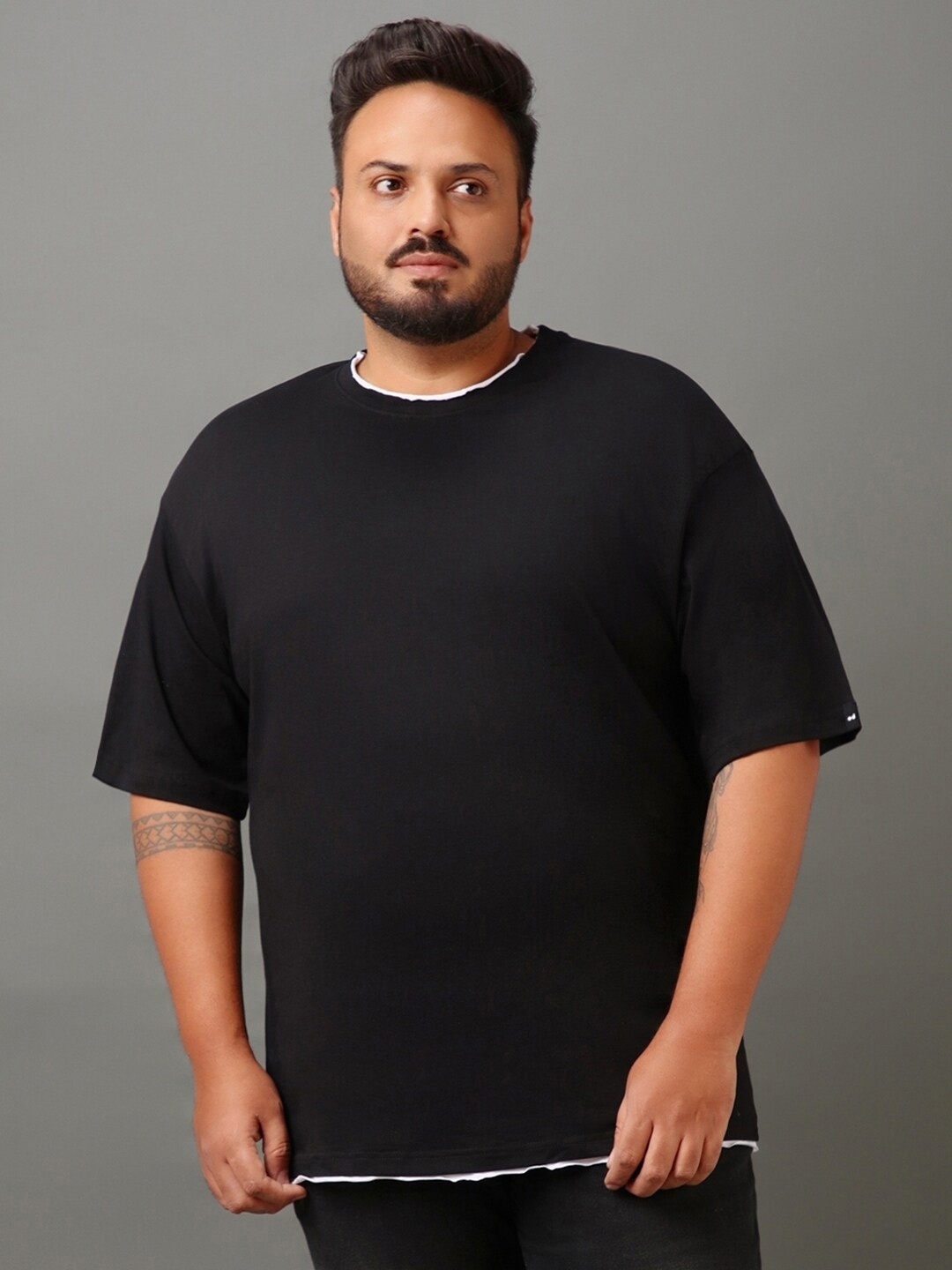 

Bewakoof Plus Size Round Neck Oversized T-shirt, Black