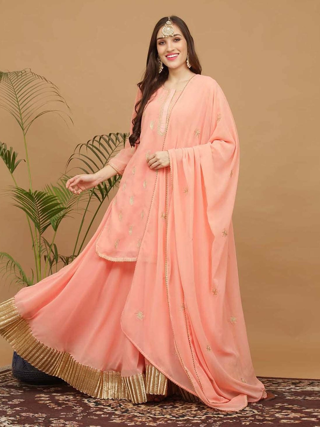 

KAANCHIE NANGGIA Ethnic Motifs Embroidered Thread Work Kurta With Skirt, Peach