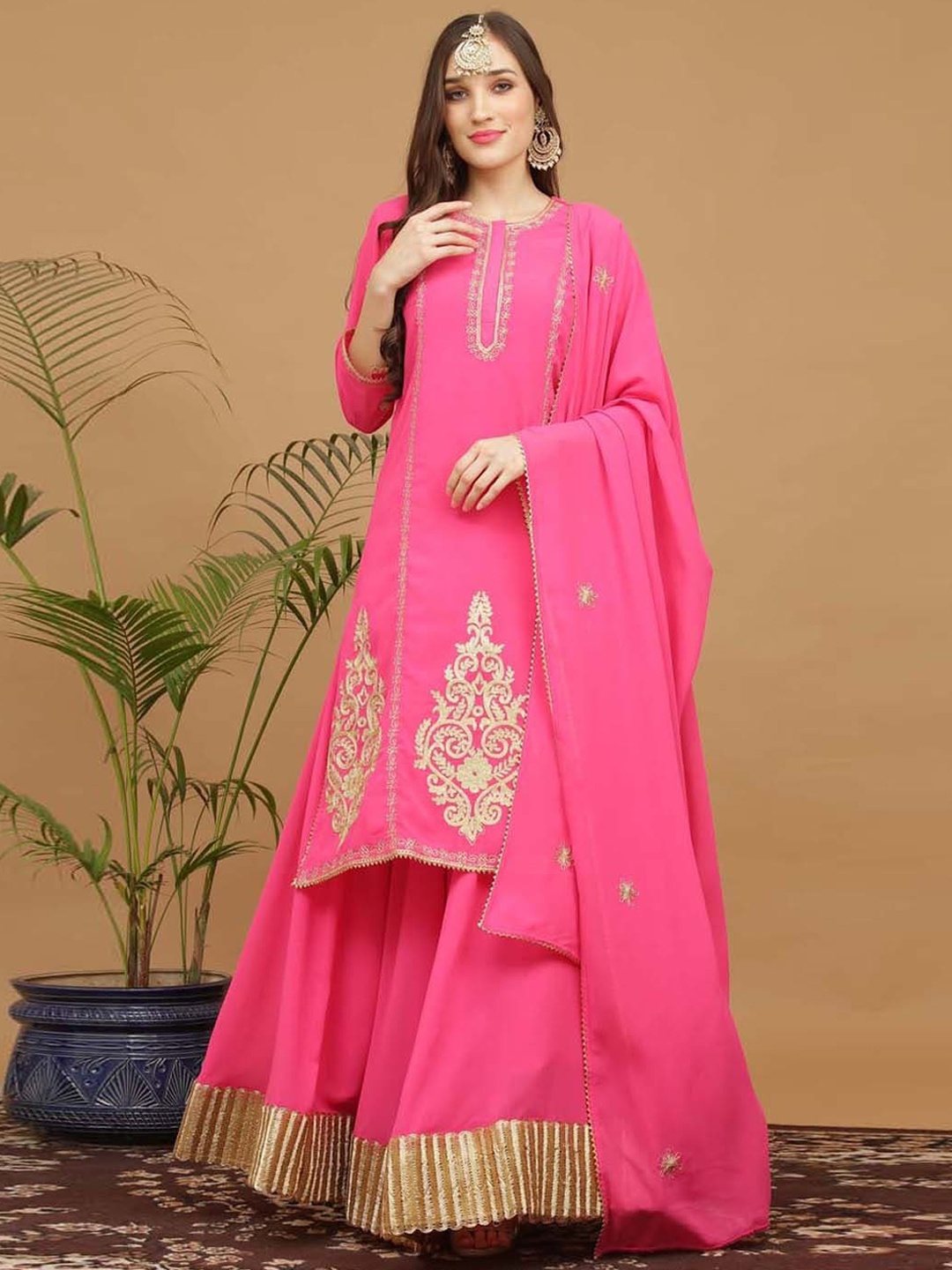 

KAANCHIE NANGGIA Ethnic Motifs Embroidered Silk Georgette Kurta With Skirt & Dupatta, Pink