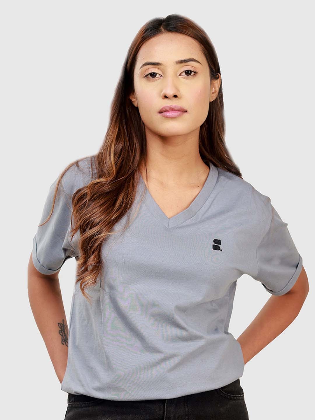 

SUMISO V-Neck Drop-Shoulder Sleeves Cotton T-shirt, Grey