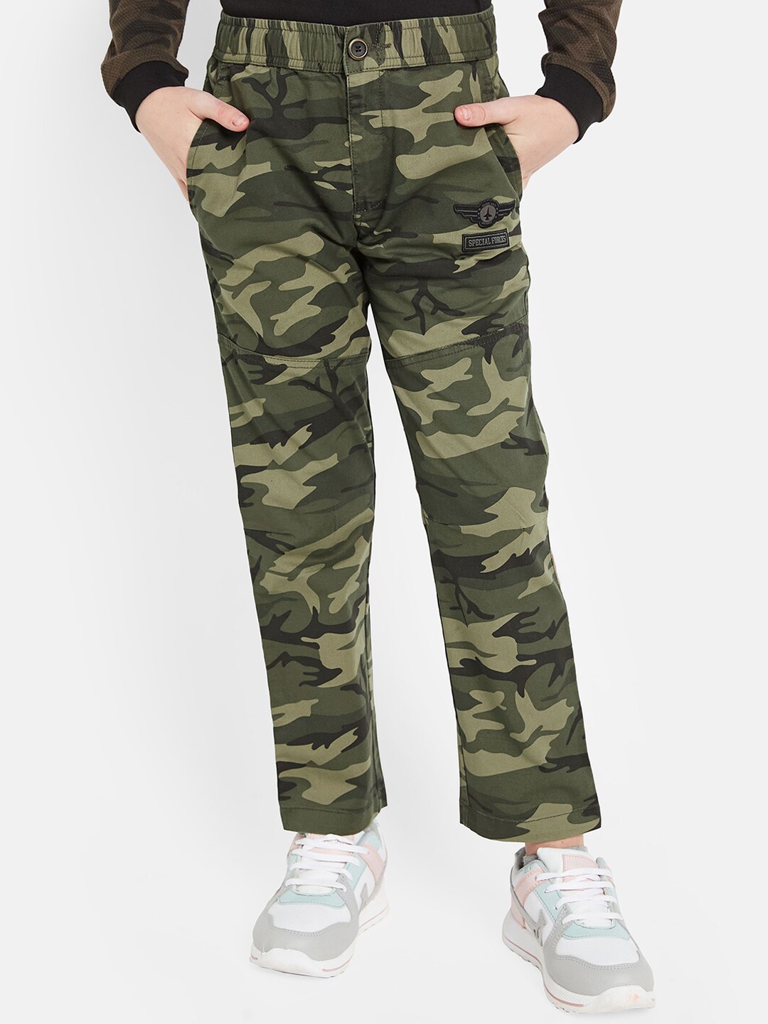 

Octave Boys Camouflage Printed Cotton Mid-Rise Track Pant, Olive