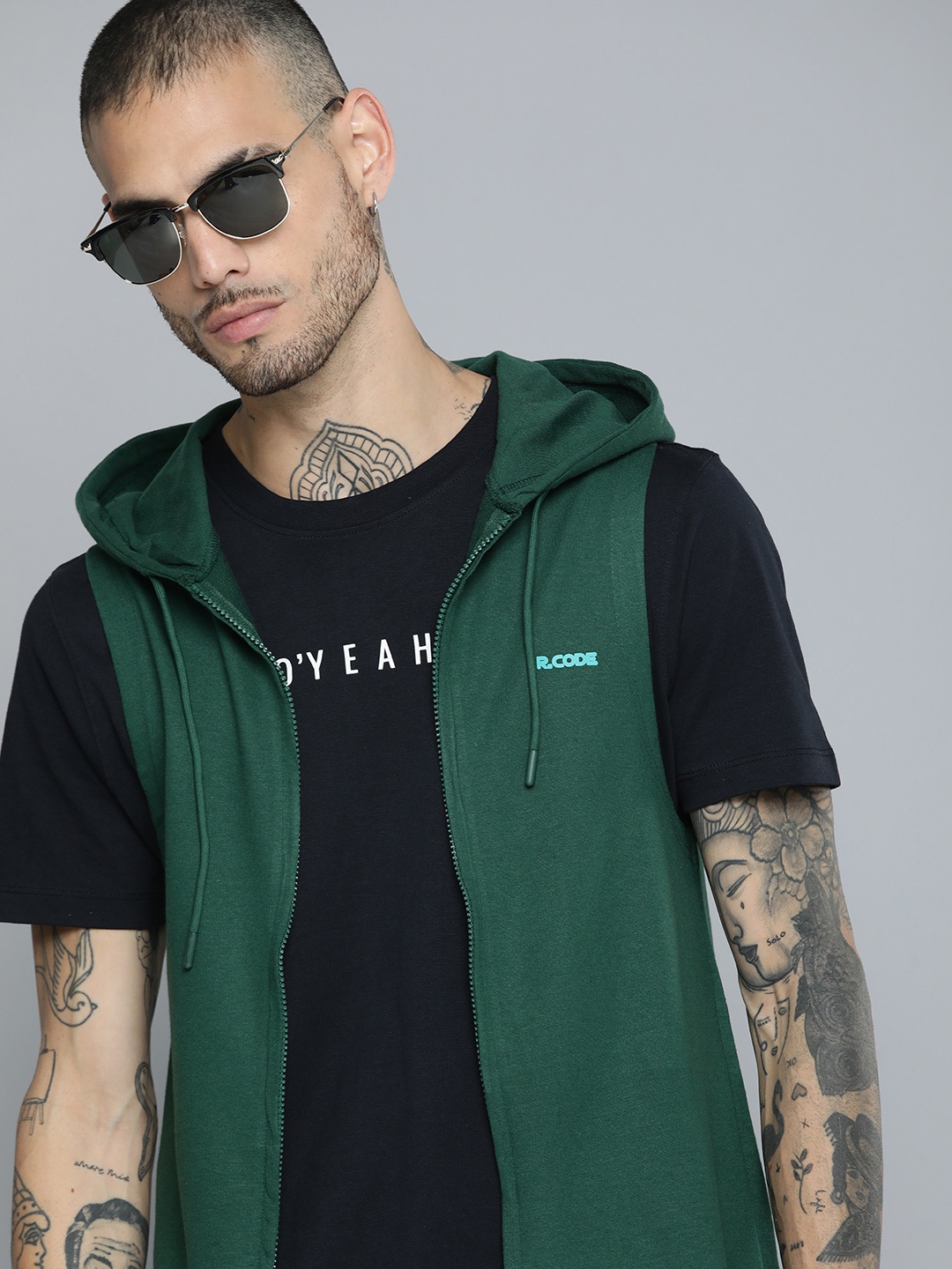 

R.Code by The Roadster Life Co. Men Hooded Sweatshirt, Green