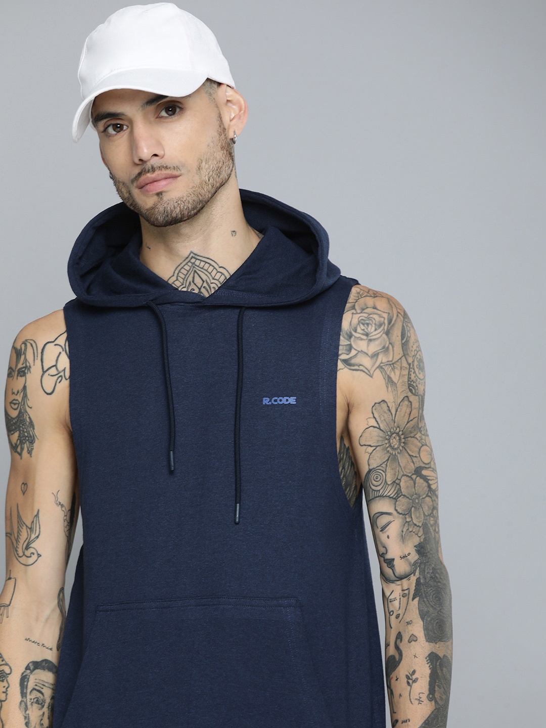 

R.Code by The Roadster Life Co. Men Hooded Sweatshirt, Navy blue