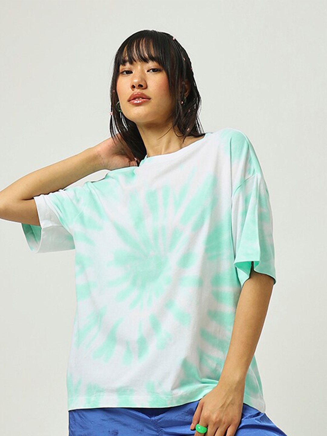 

Bewakoof Tie And Dye Drop-Shoulder Cotton T-shirt, White