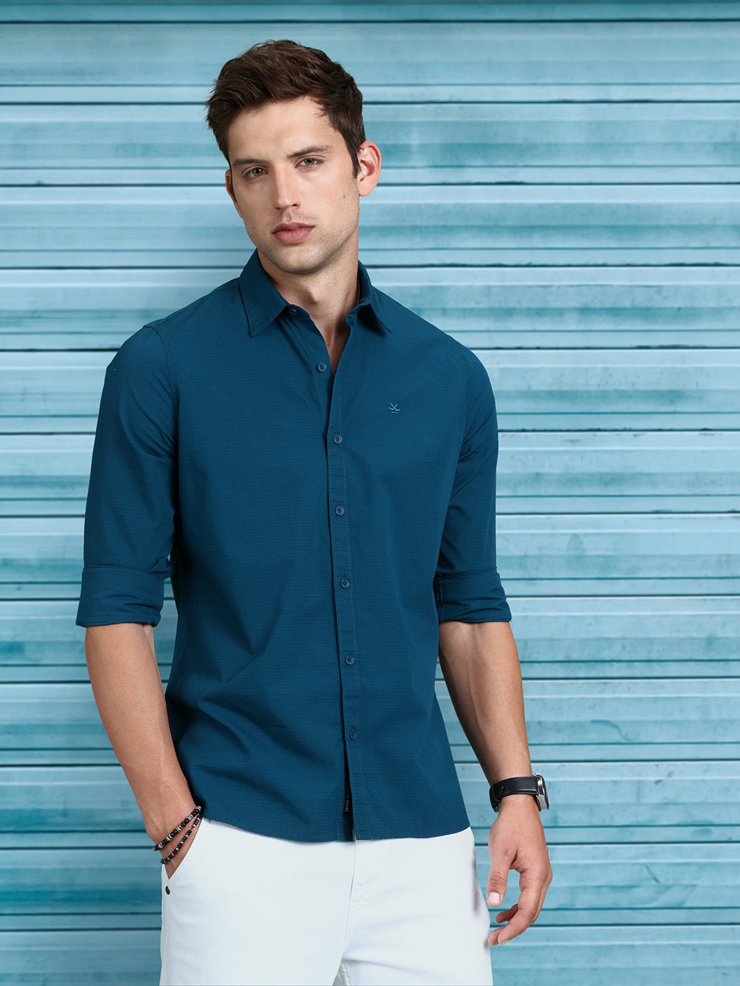 

WROGN Slim Fit Self Design Pure Cotton Casual Shirt, Blue