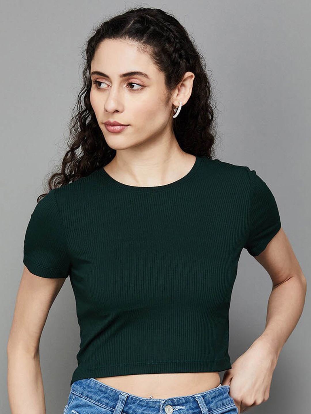 

Ginger by Lifestyle Ribbed Fitted Crop Top, Green