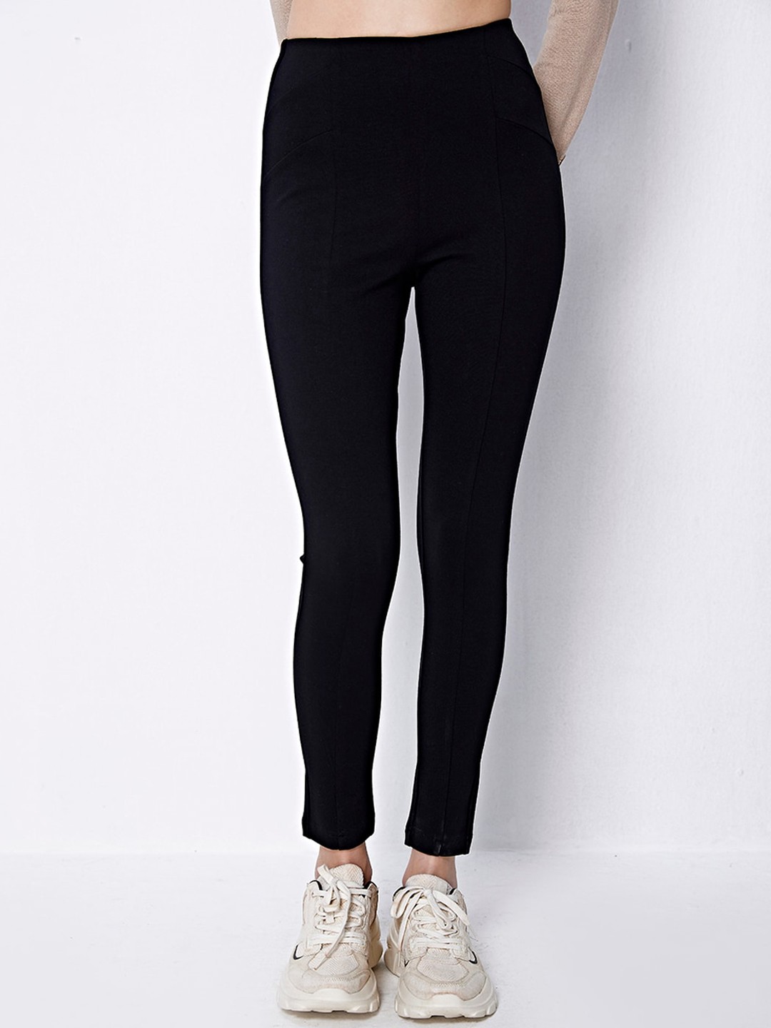 

COVER STORY Knitted Slim Fit Ankle-Length Leggings, Black