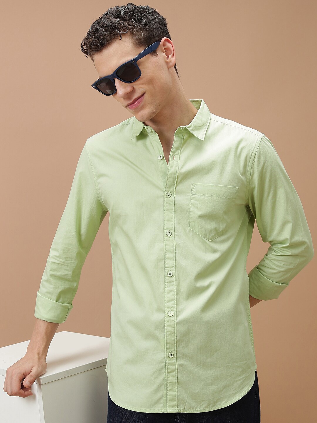 

HIGHLANDER Slim Fit Spread Collar Casual Shirt, Lime green