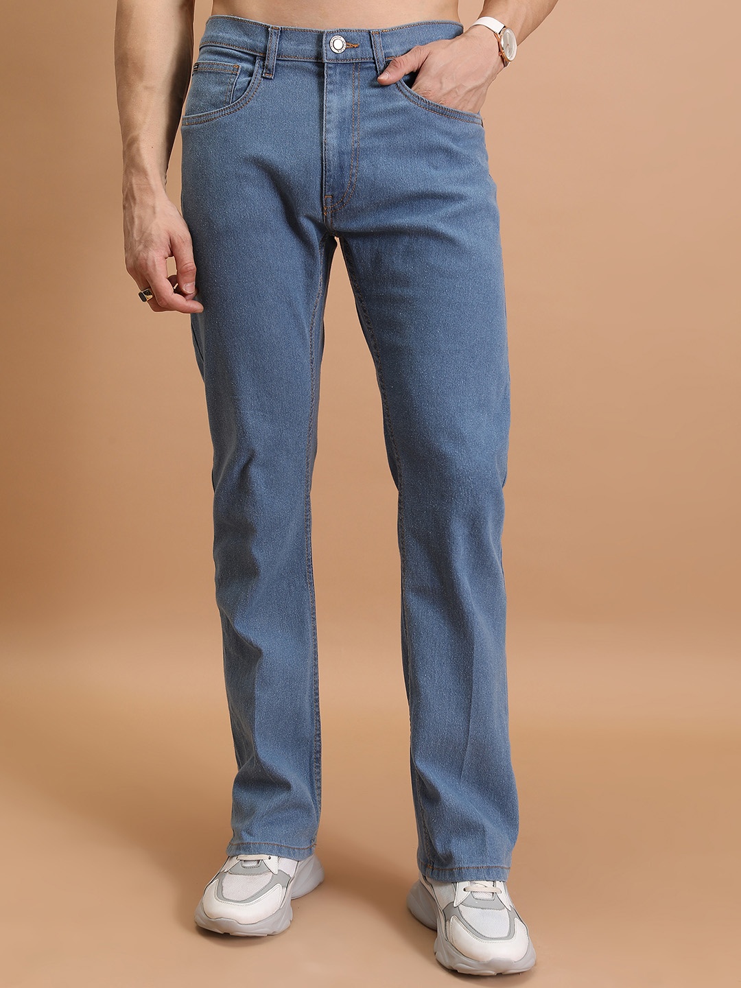 HIGHLANDER Men Bootcut Mid-Rise Clean Look Stretchable Jeans