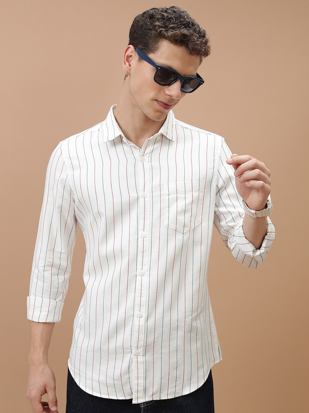 

HIGHLANDER White Striped Slim Fit Opaque Cotton Casual Shirt