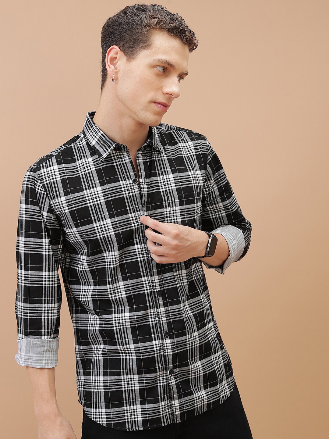 

HIGHLANDER Black Tartan Checked Slim Fit Opaque Cotton Casual Shirt