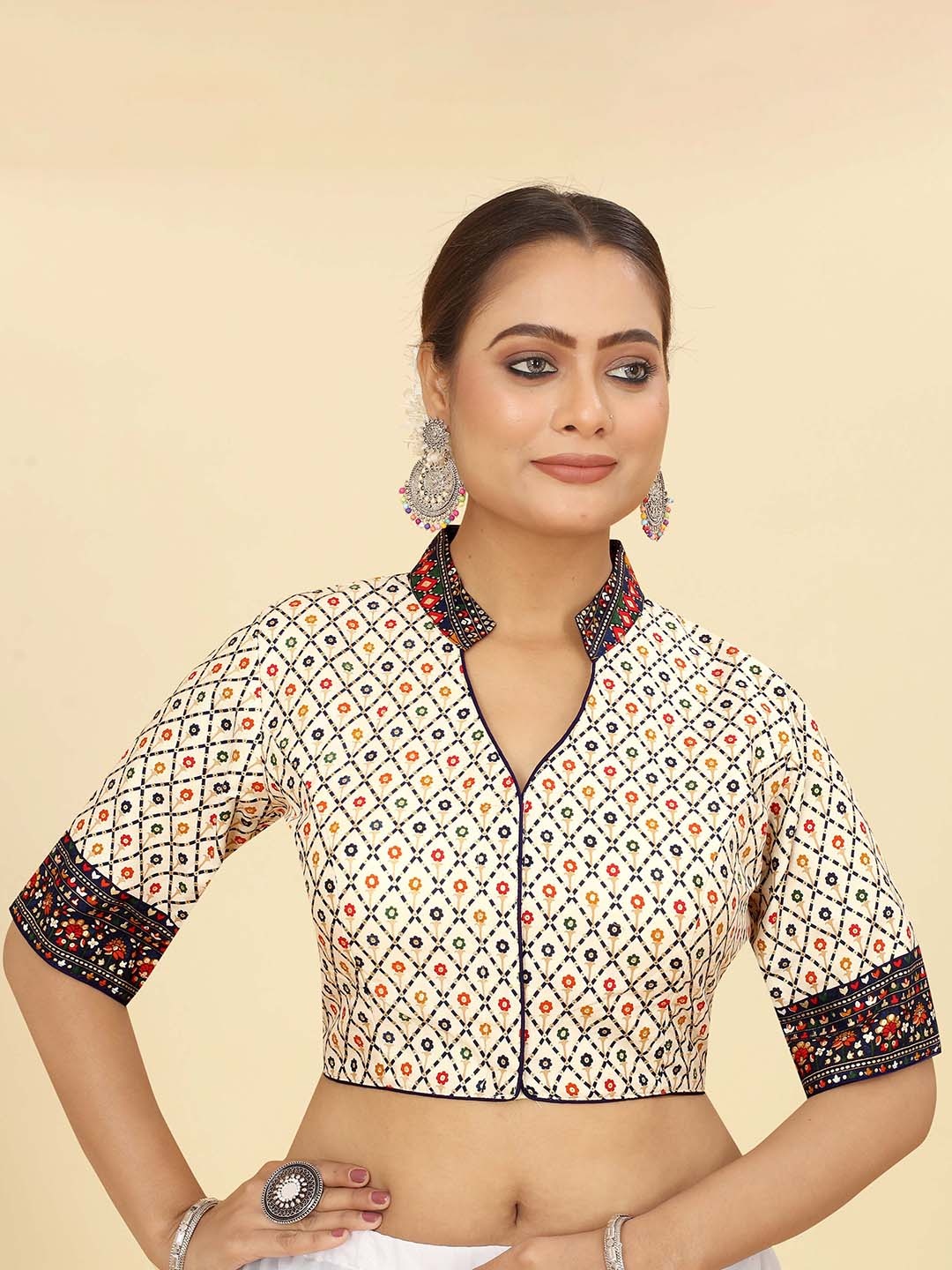 

SHOPGARB Printed Cotton Saree Blouse, Cream