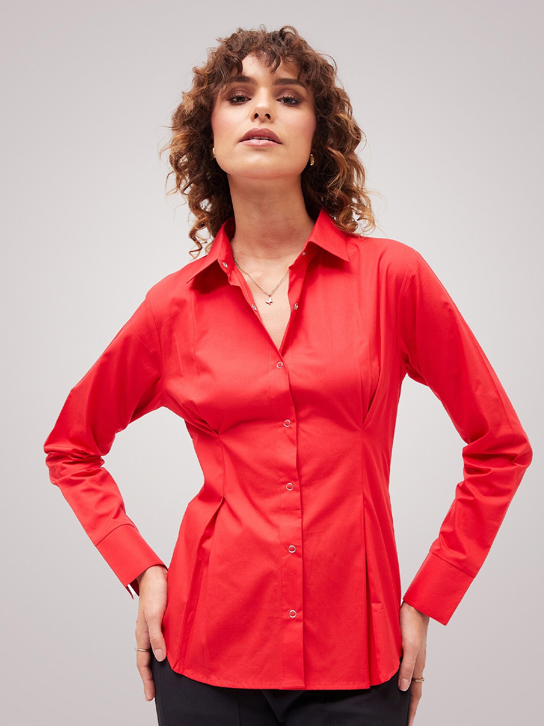 

SASSAFRAS Red Slim Fit Opaque Casual Pleated Pure Cotton Shirt