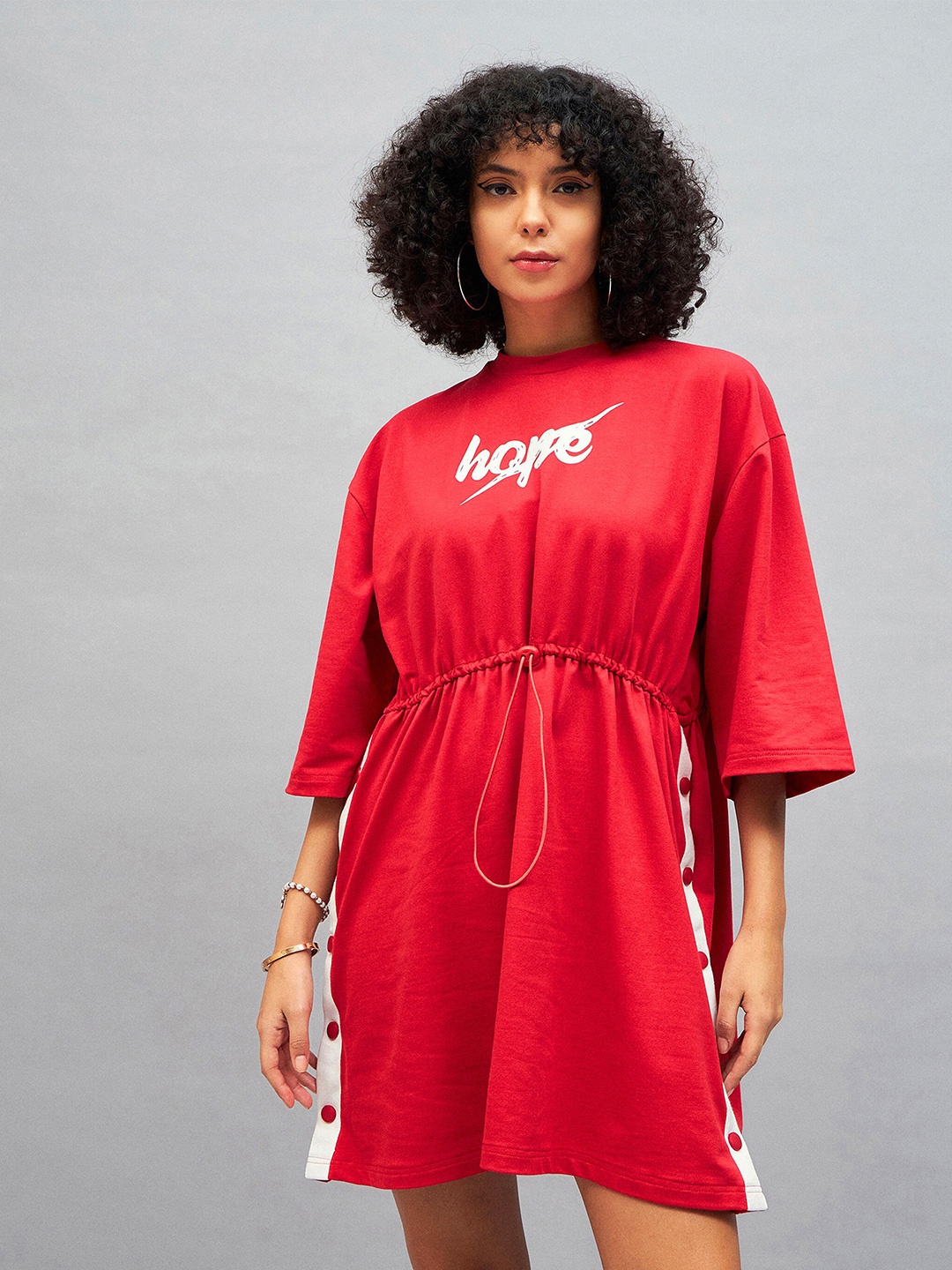 

SASSAFRAS Red Knitted Hope Typography Printed Cotton T-shirt Mini Dress