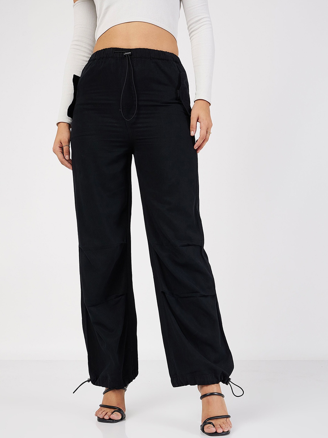 

SASSAFRAS Women Straight Fit High Rise Plain Denim Cargo Trousers, Black