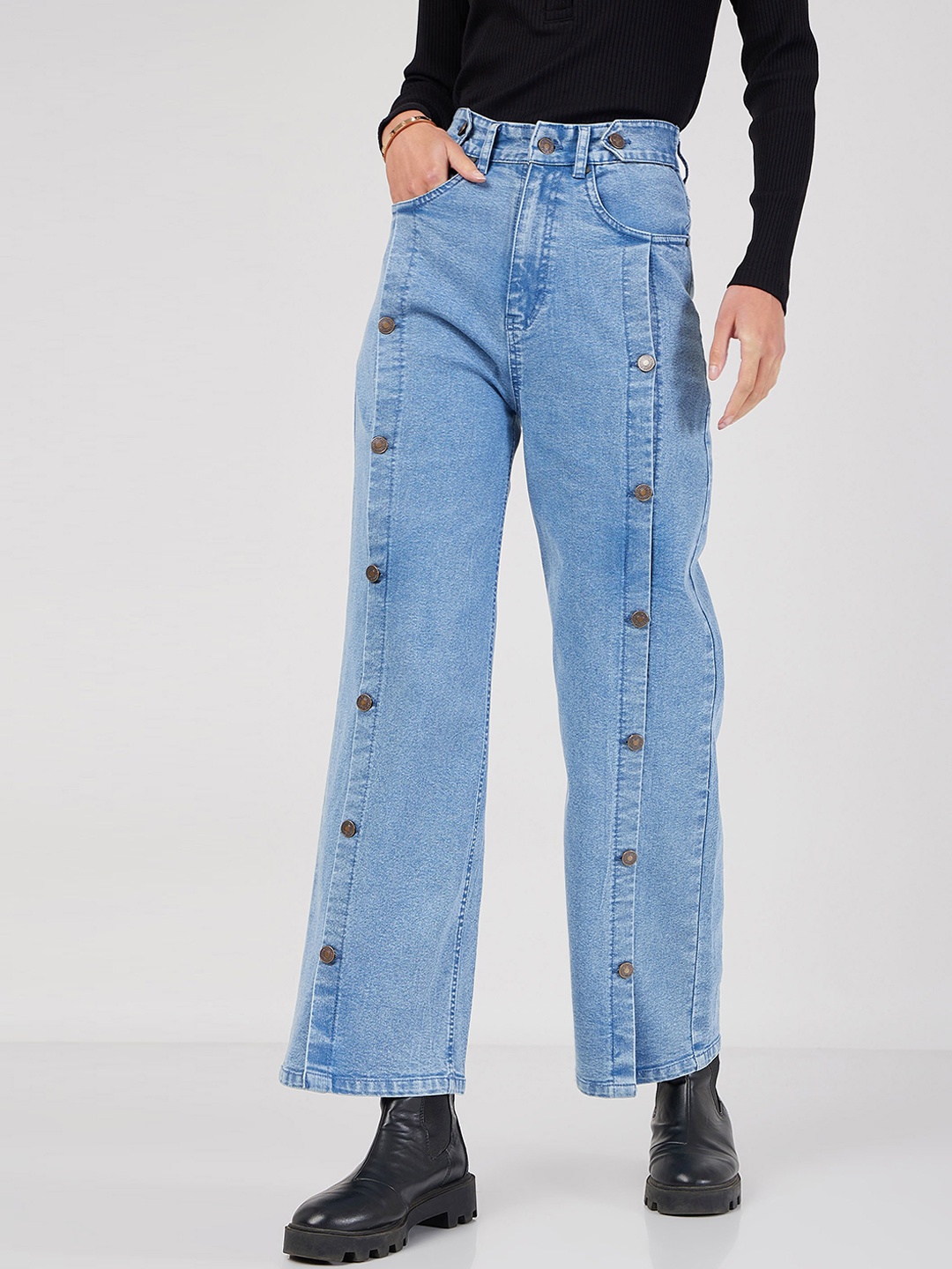 

SASSAFRAS Women Straight Fit High-Rise Clean Look Stretchable Jeans, Blue