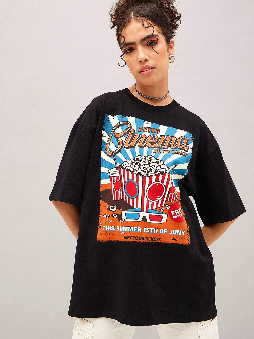 

SASSAFRAS Retro Cinema Printed Drop-Shoulder Oversized Pure Cotton T-shirt, Black