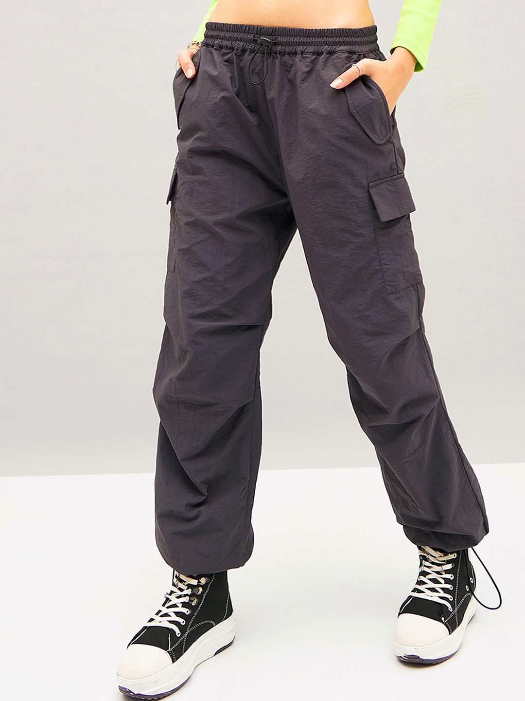 

SASSAFRAS Grey Women Straight Fit Travel Features Parachute Cargos Trousers