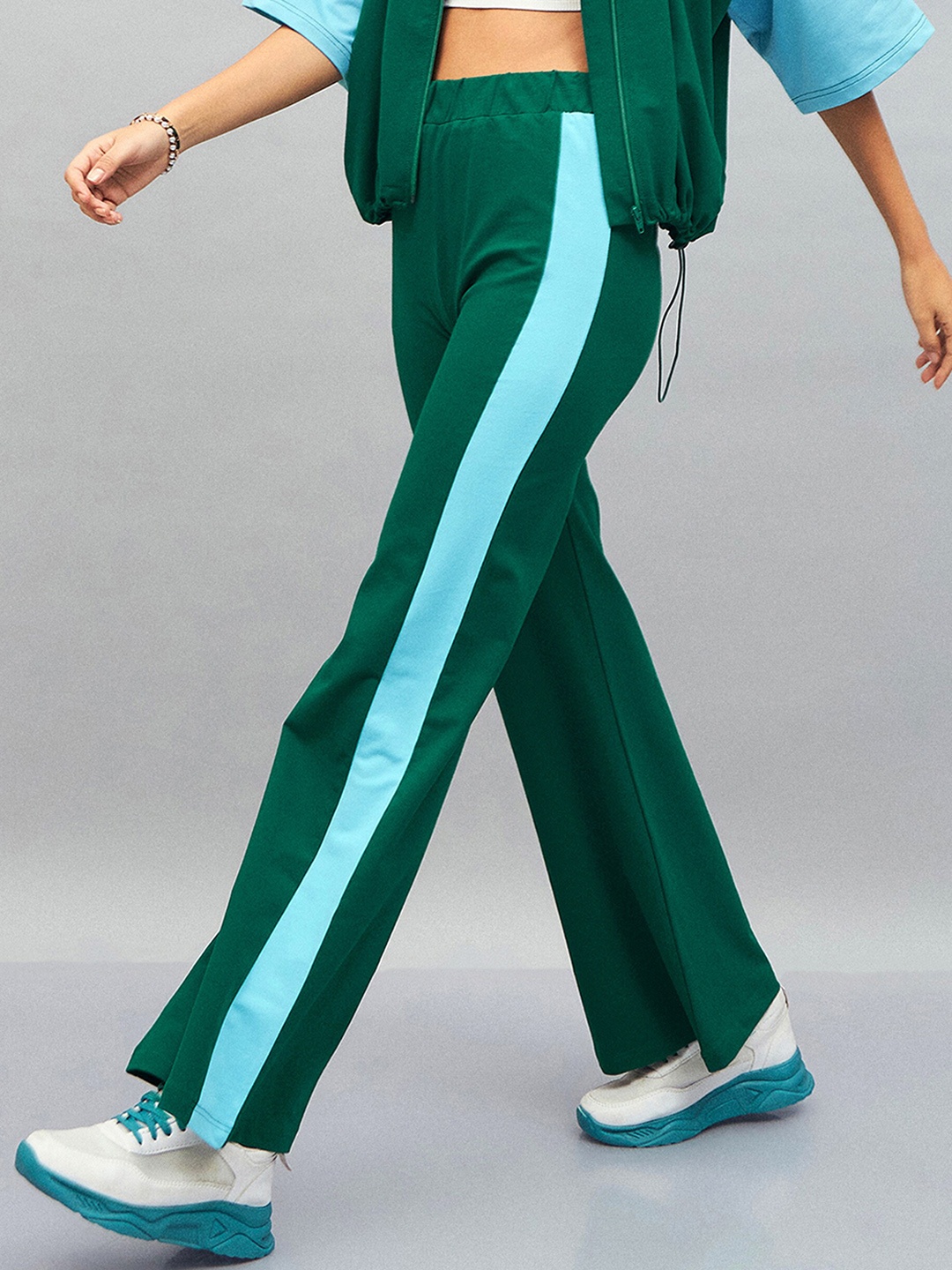 

SASSAFRAS Green Women High-Rise Contrast Side Tape Straight-Fit Track Pants