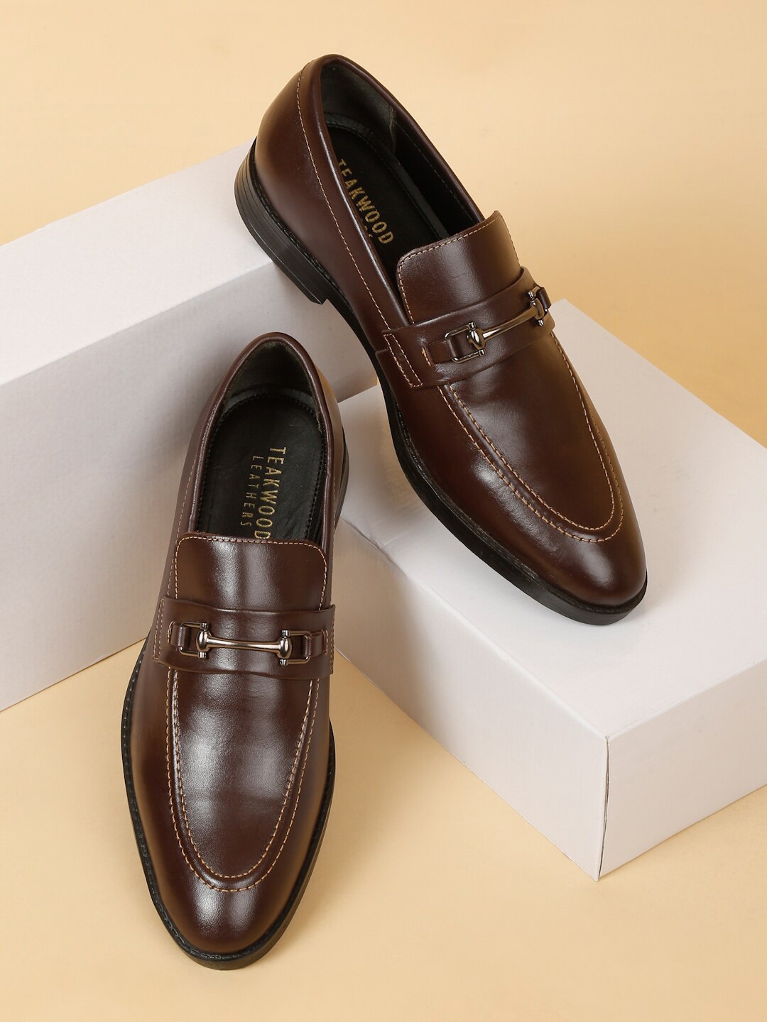 

Teakwood Leathers Men Lightweight Leather Horsebit Loafers, Brown
