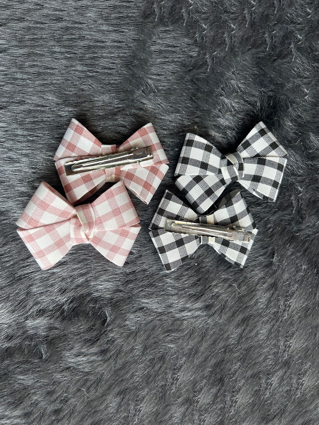 

LYTIX Girls Set of 4 Assorted Alligator Hair Clips