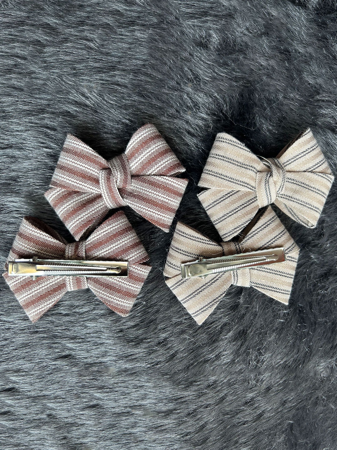 

LYTIX Girls Set Of 4 Assorted Alligator Hair Clip