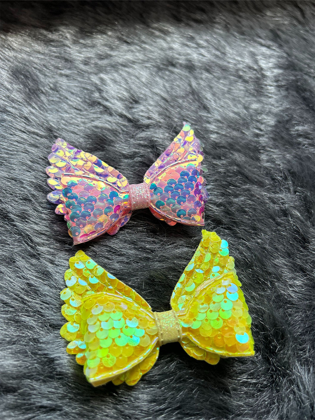 

LYTIX Girls Set of 2 Embellished Alligator Hair Clips, Assorted