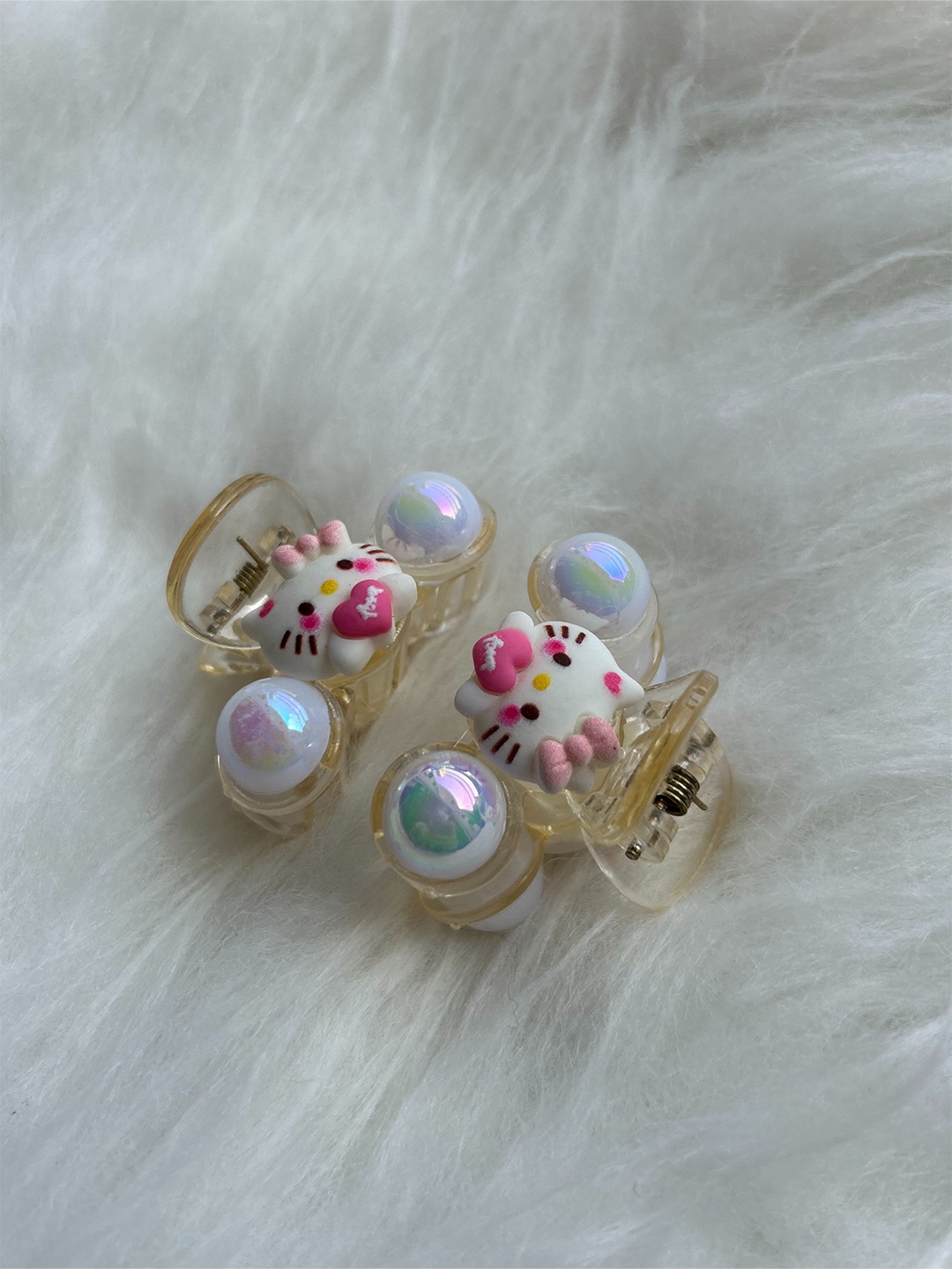 

LYTIX Girls Set Of 2 Embellished Claw Clip, White