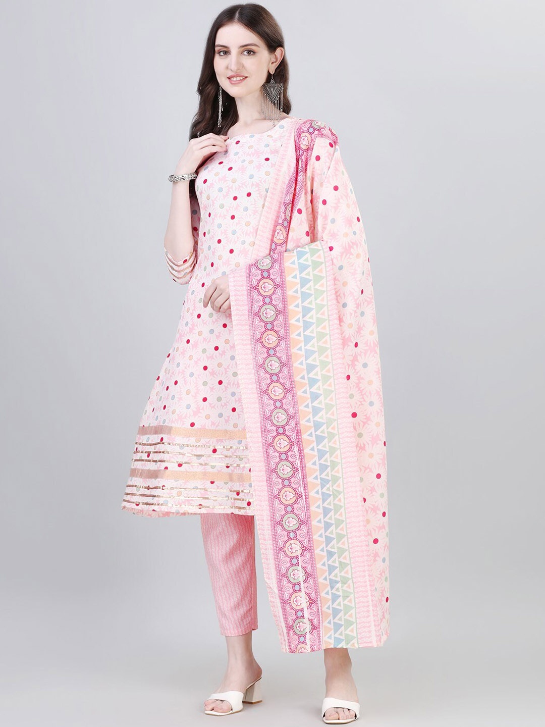 

Modestouze Attires Floral Printed Gotta Patti Kurta With Trousers & Dupatta, Pink