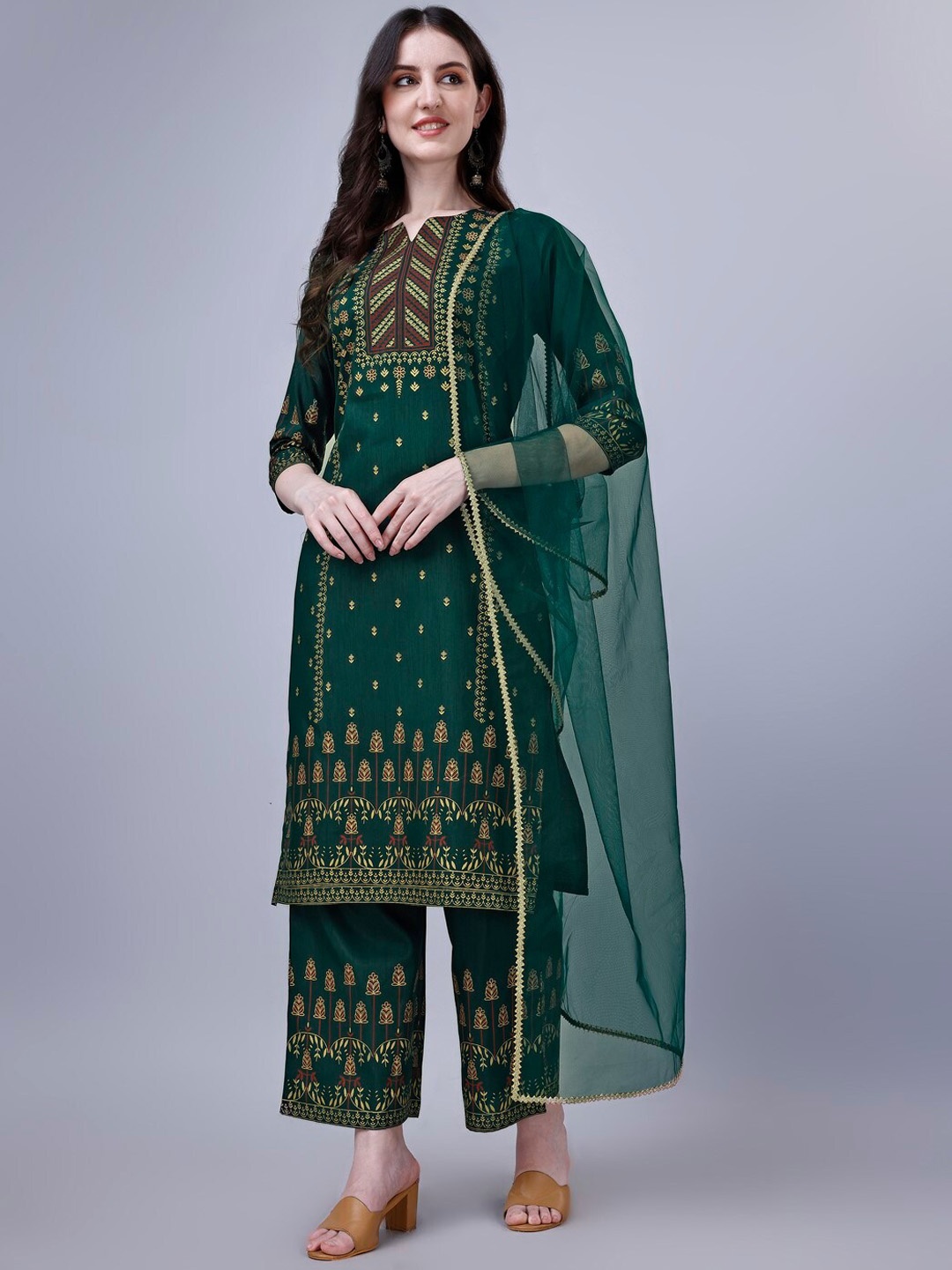 

Modestouze Attires Ethnic Motifs Foil Printed Straight Kurta & Palazzos With Dupatta, Green