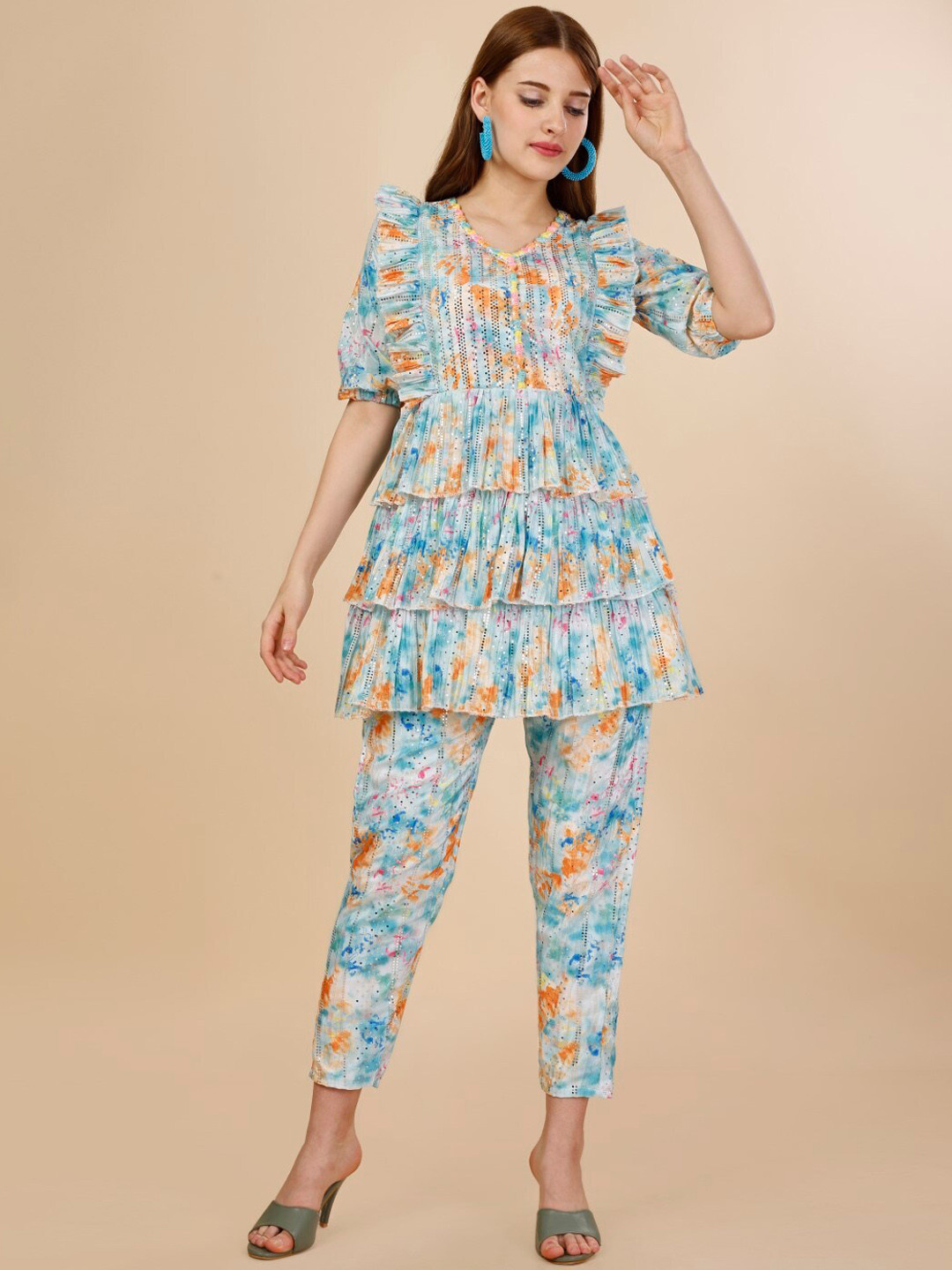 

Modestouze Attires Abstract Printed V-Neck Puffed Sleeves Anarkali Kurti With Trousers, Blue