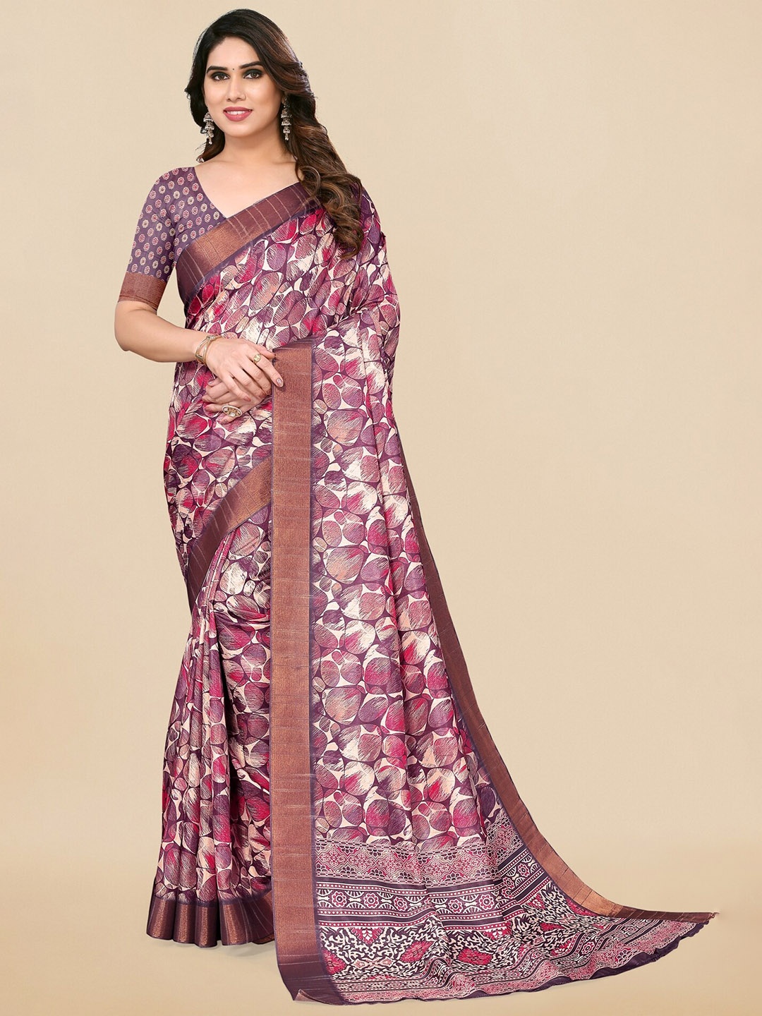 

MIRCHI FASHION Geometric Printed Zari Saree, Purple