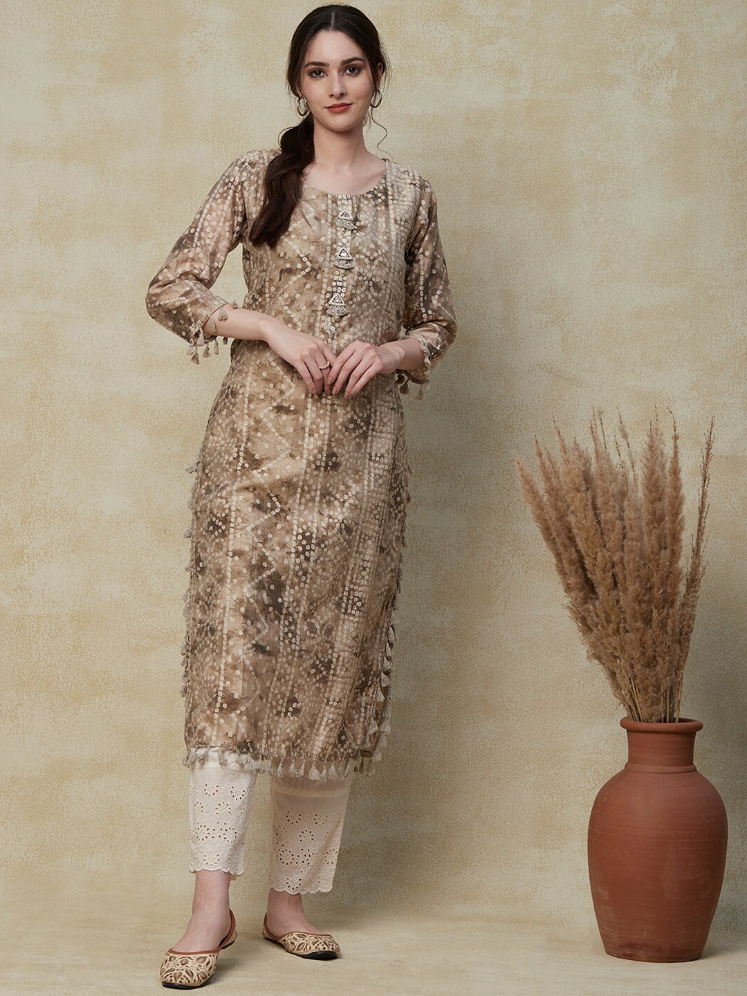 

FASHOR Bandhani Printed Chanderi Silk Kurta, Taupe