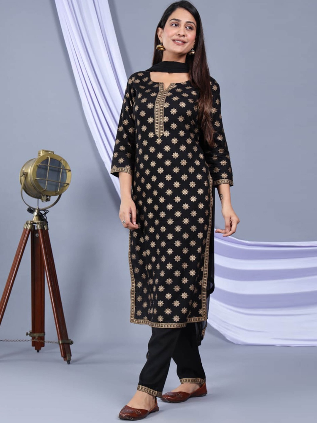 

AARYAHI Ethnic Motifs Printed Notched Neck Straight Kurta With Trousers & Dupatta, Black