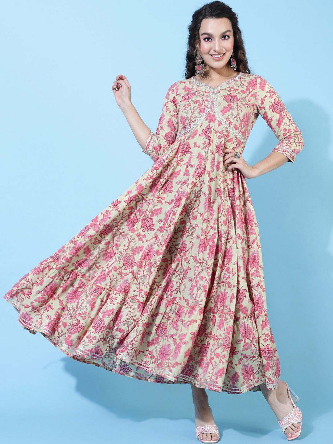 

KIMAYRA Floral Printed V-Neck Tiered Detail Cotton Empire Maxi Ethnic Dress, Yellow