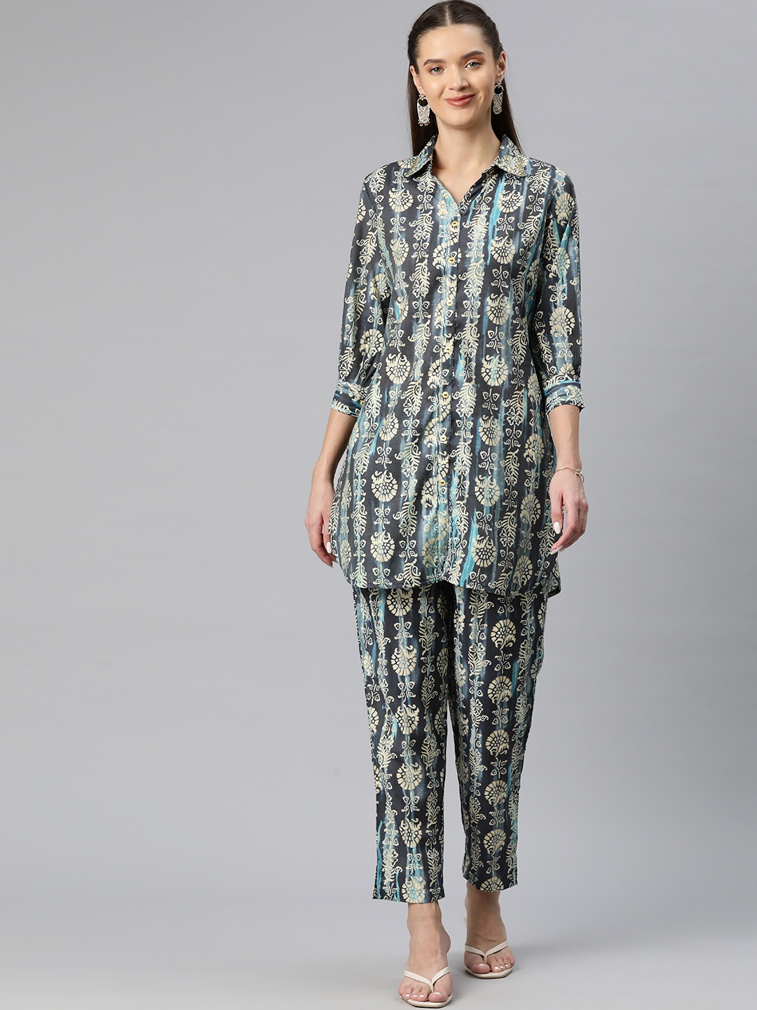 

Readiprint Printed Sequinned Co-Ords, Blue