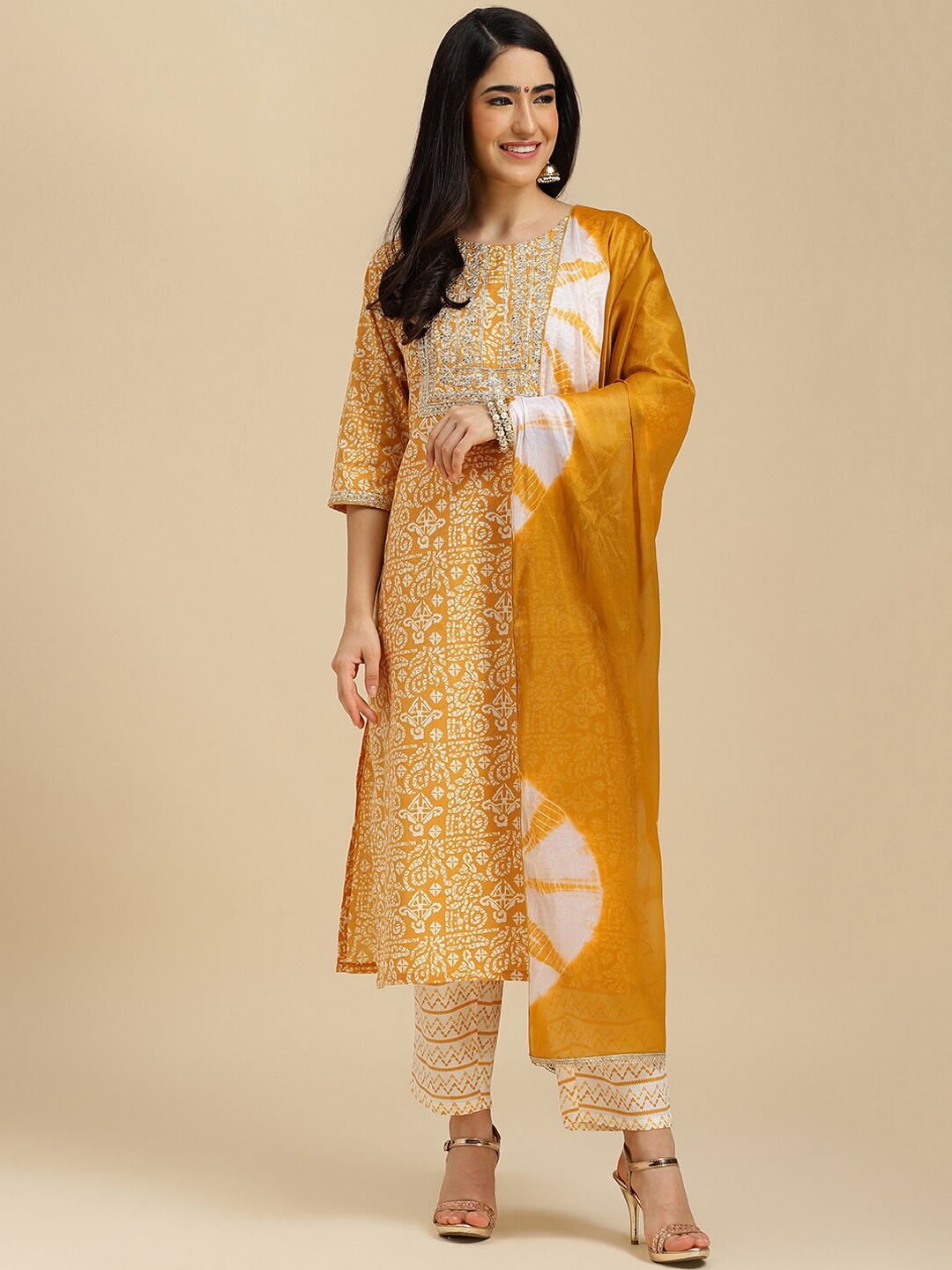 

J Turritopsis Ethnic Motifs Printed Sequinned Regular Kurta With Trousers & Dupatta, Yellow